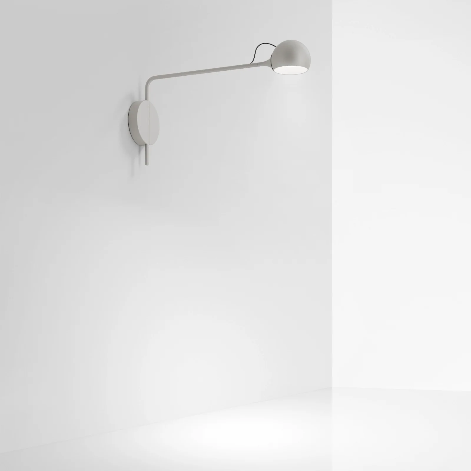 Artemide Ixa Wall Light - Image 5