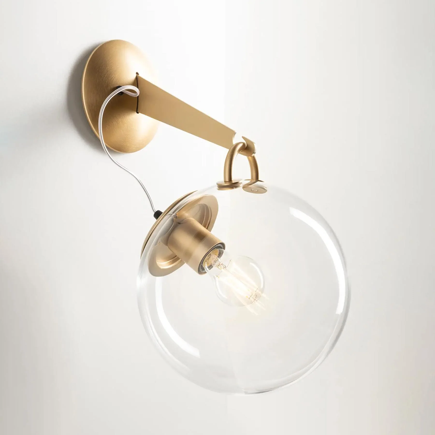 Artemide Miconos Wall Light - Image 4