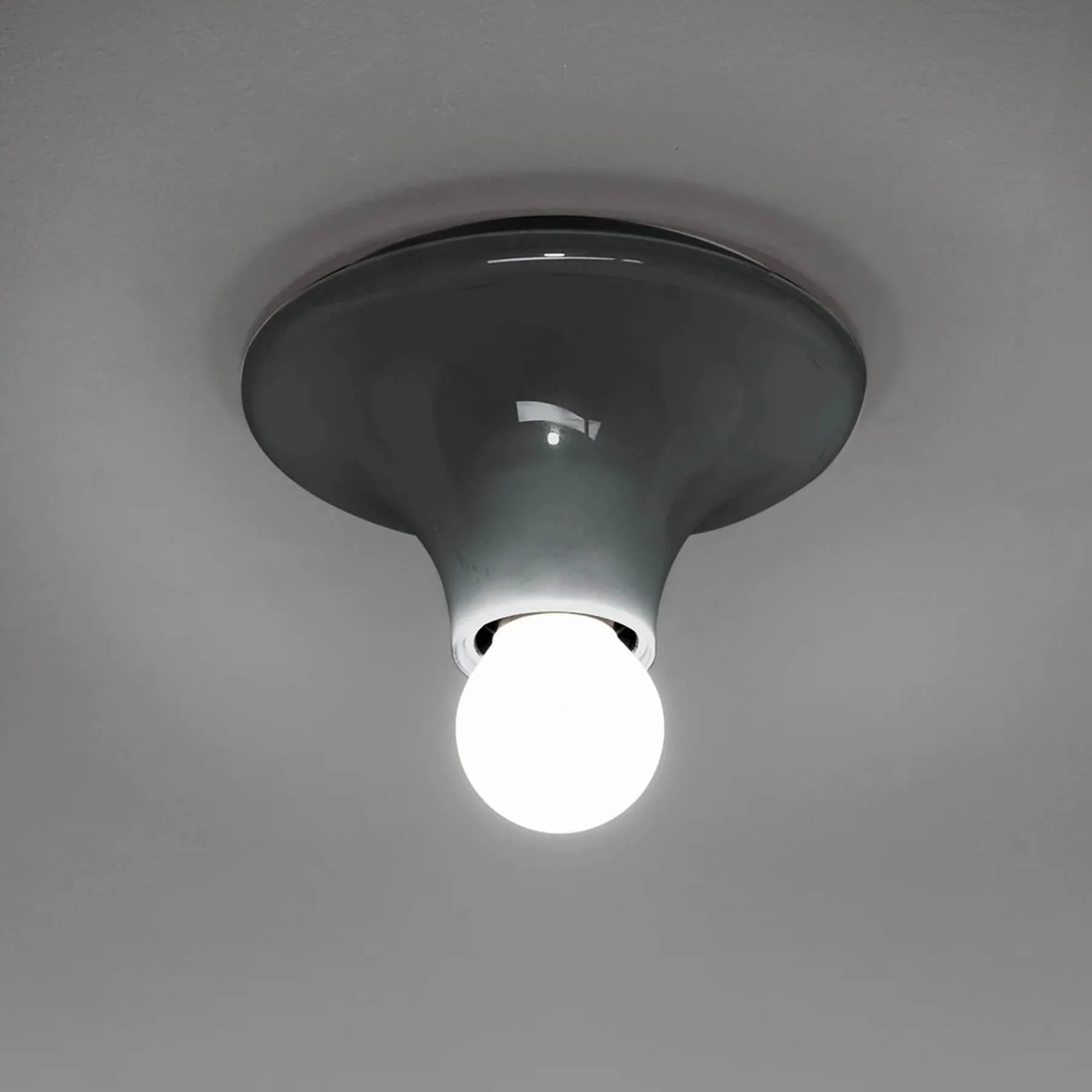 Artemide Teti Wall / Ceiling Light - Image 3