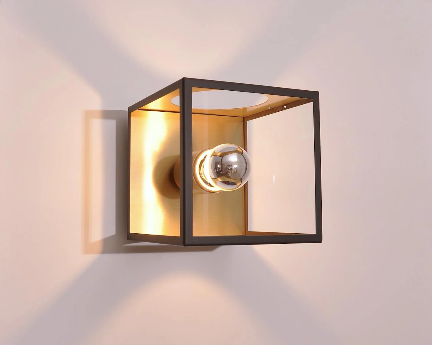 British Box Lights Berlin Cube Wall Light - Image 8