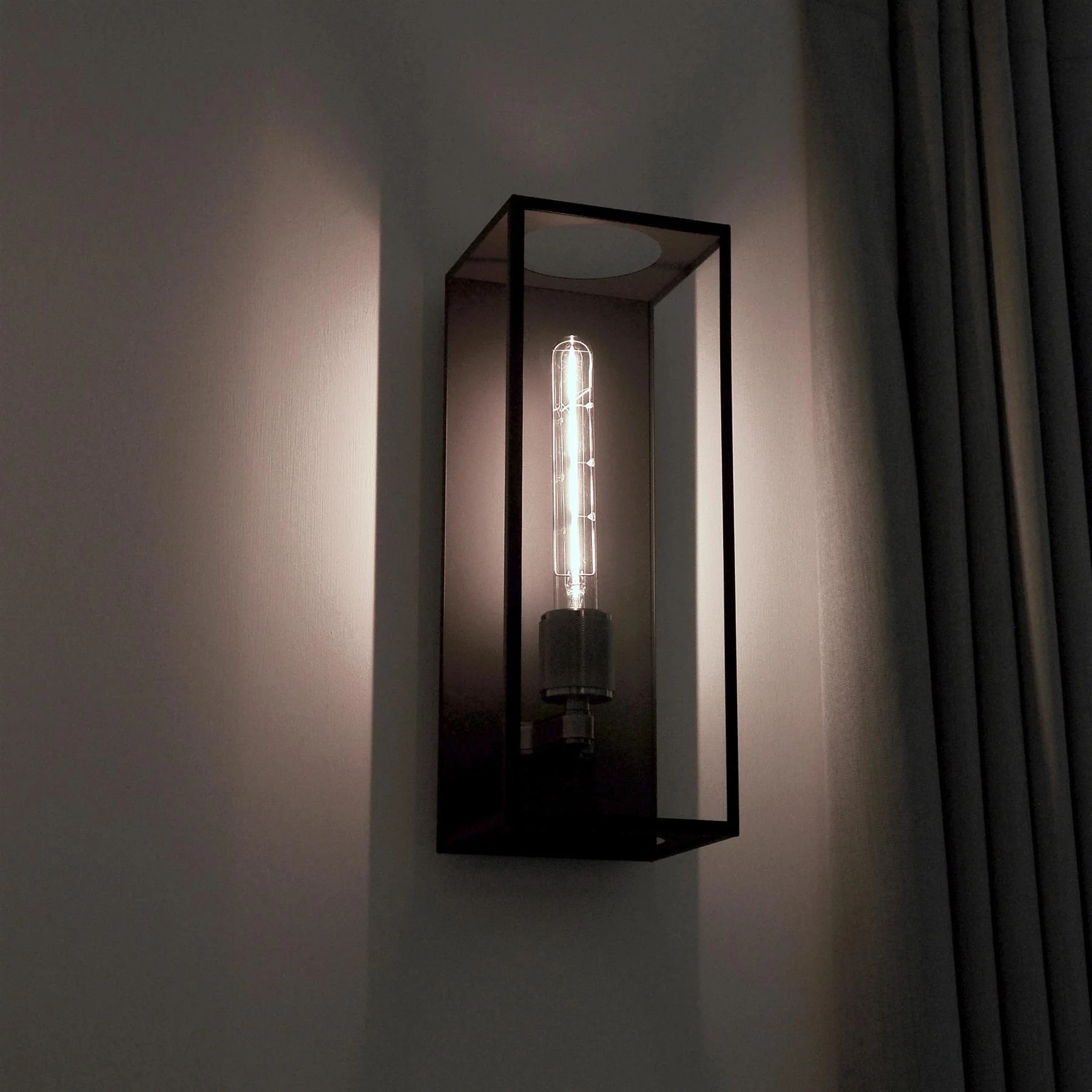 British Box Lights Berlin Tall Wall Light - Image 4