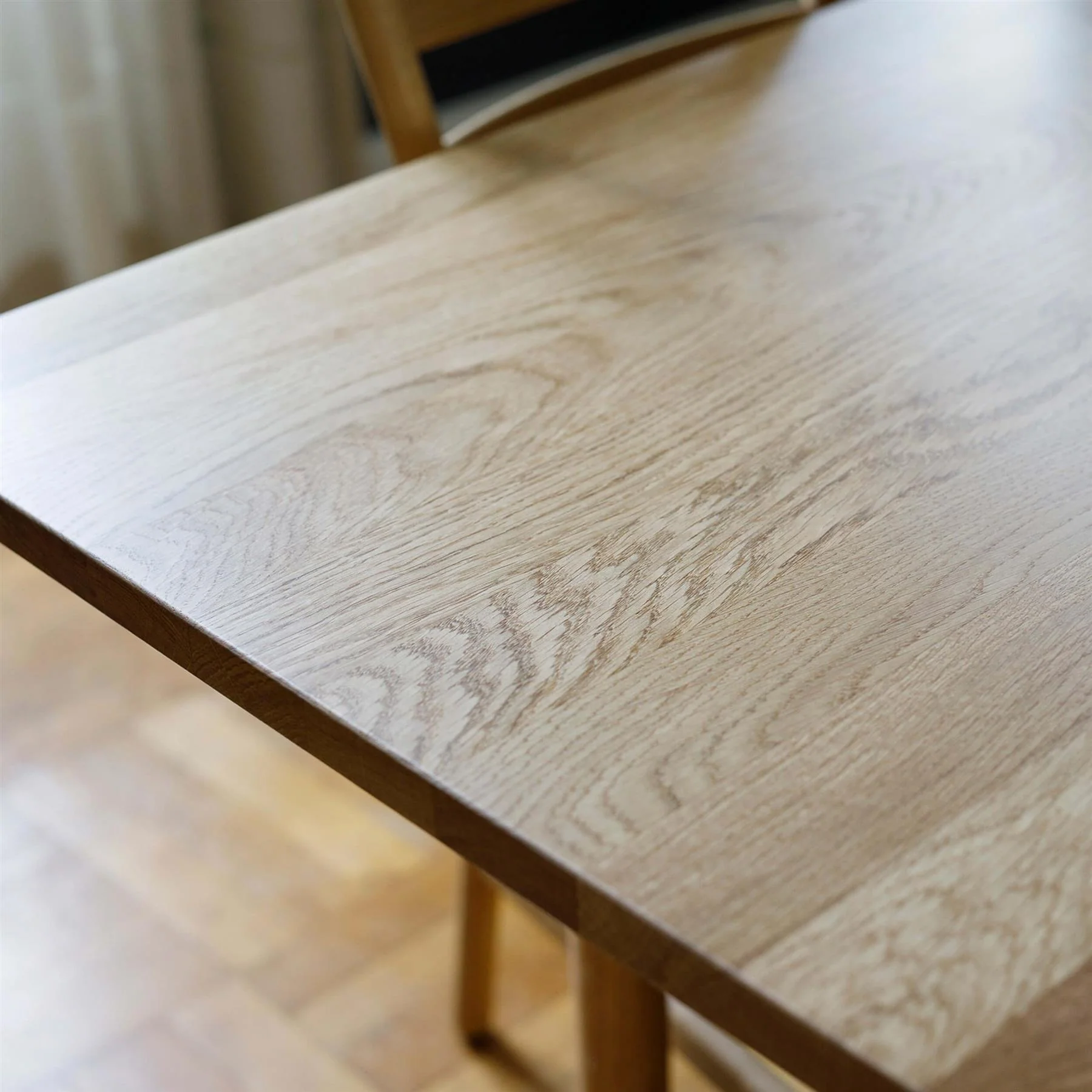 Bernstorffsminde Brú Table - Image 5