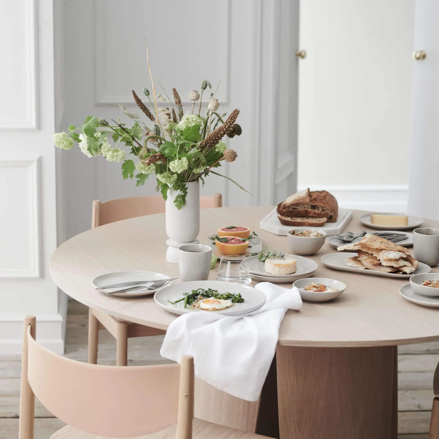 Bolia Peyote Dining Table - Image 6