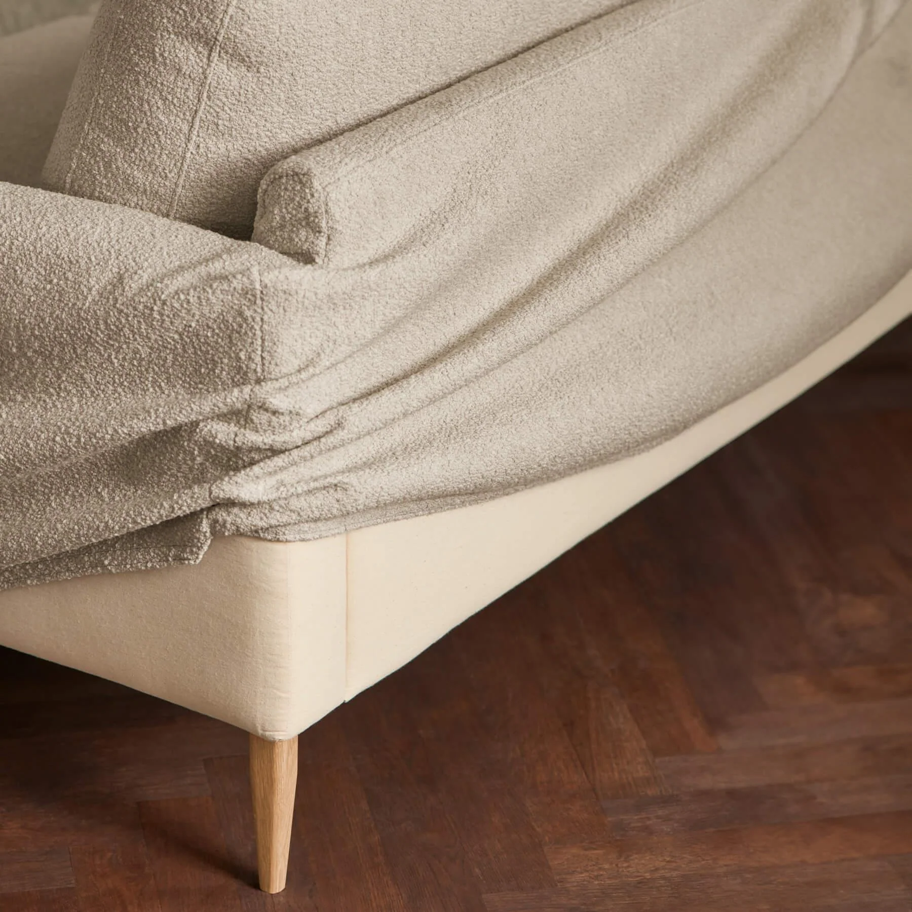 Bolia Veneda Sofa 3+ Seater Sofa - Image 5