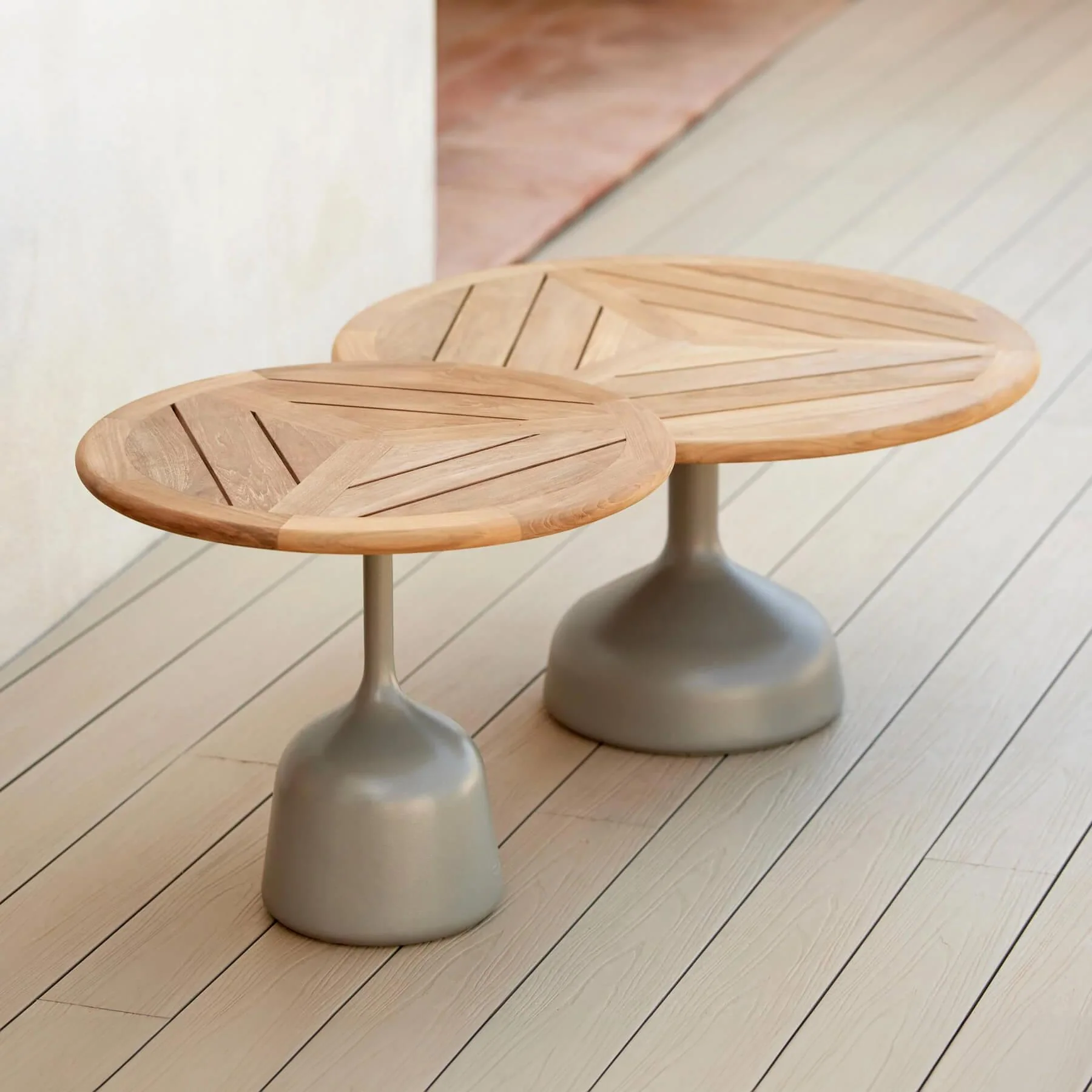 Cane-line Glaze Coffee Table - Small - Image 4