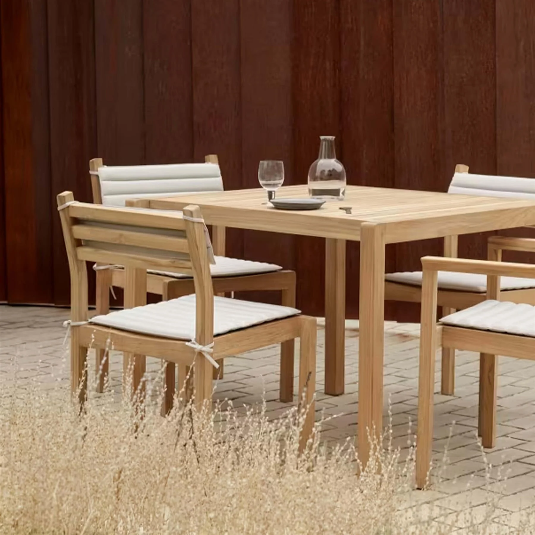 Carl Hansen & Son AH902 Square Outdoor Dining Table - Image 4