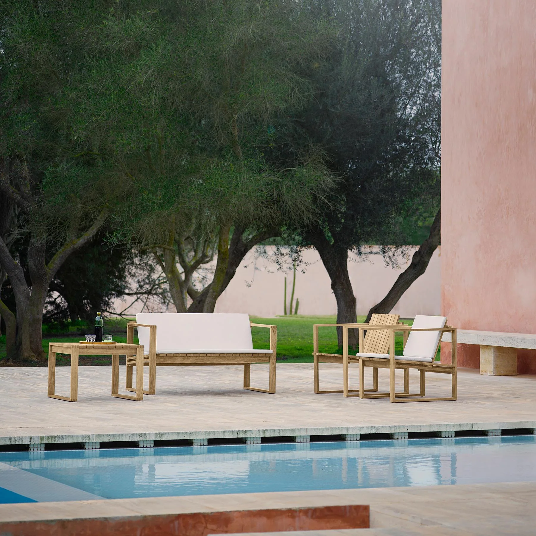 Carl Hansen & Son BK12 Outdoor Lounge Sofa - Image 2