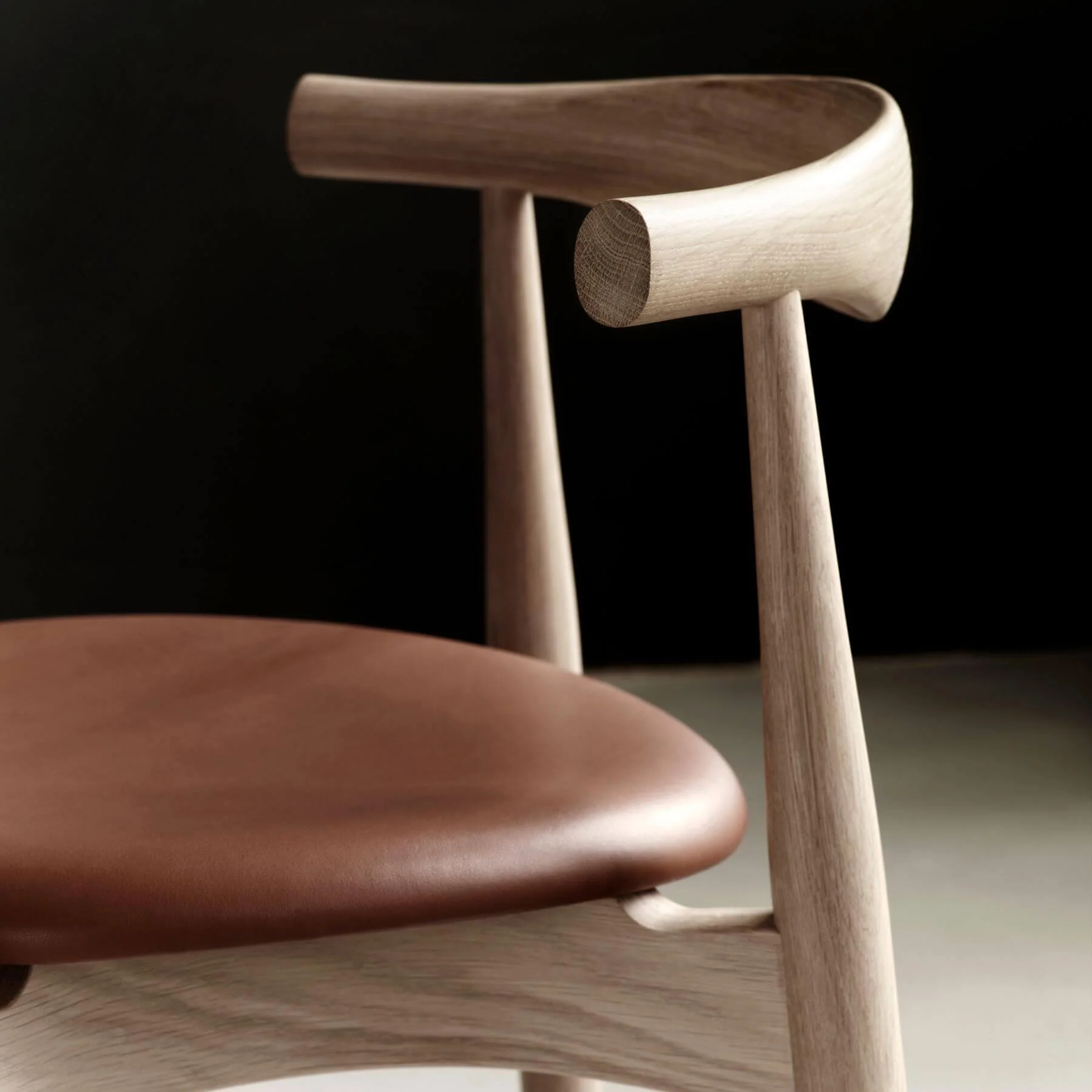 Carl Hansen & Son CH20 Elbow Chair - Image 6
