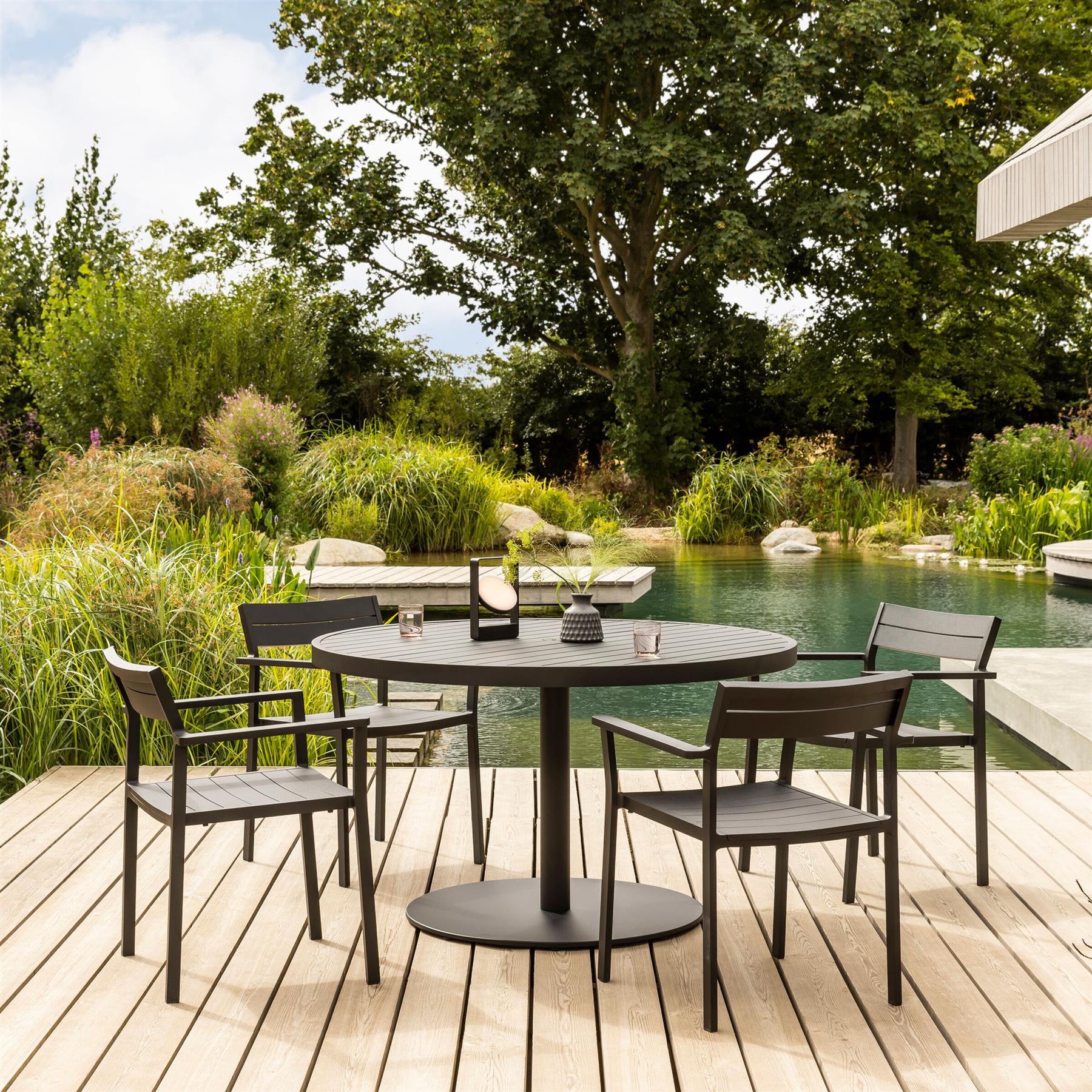 Case Furniture Eos Outdoor Round Table - Image 2