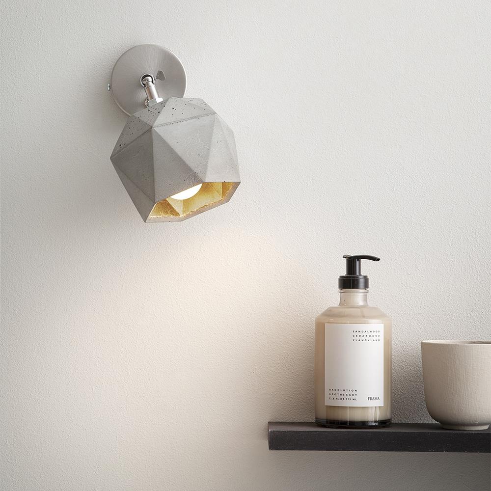 Concrete bud wall light - Image 3