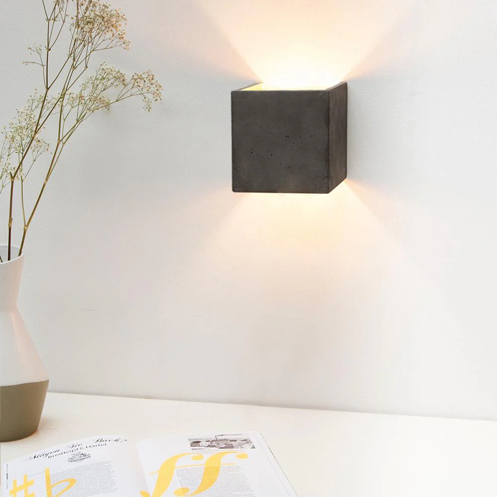Concrete Cubic up and down wall light - Image 2