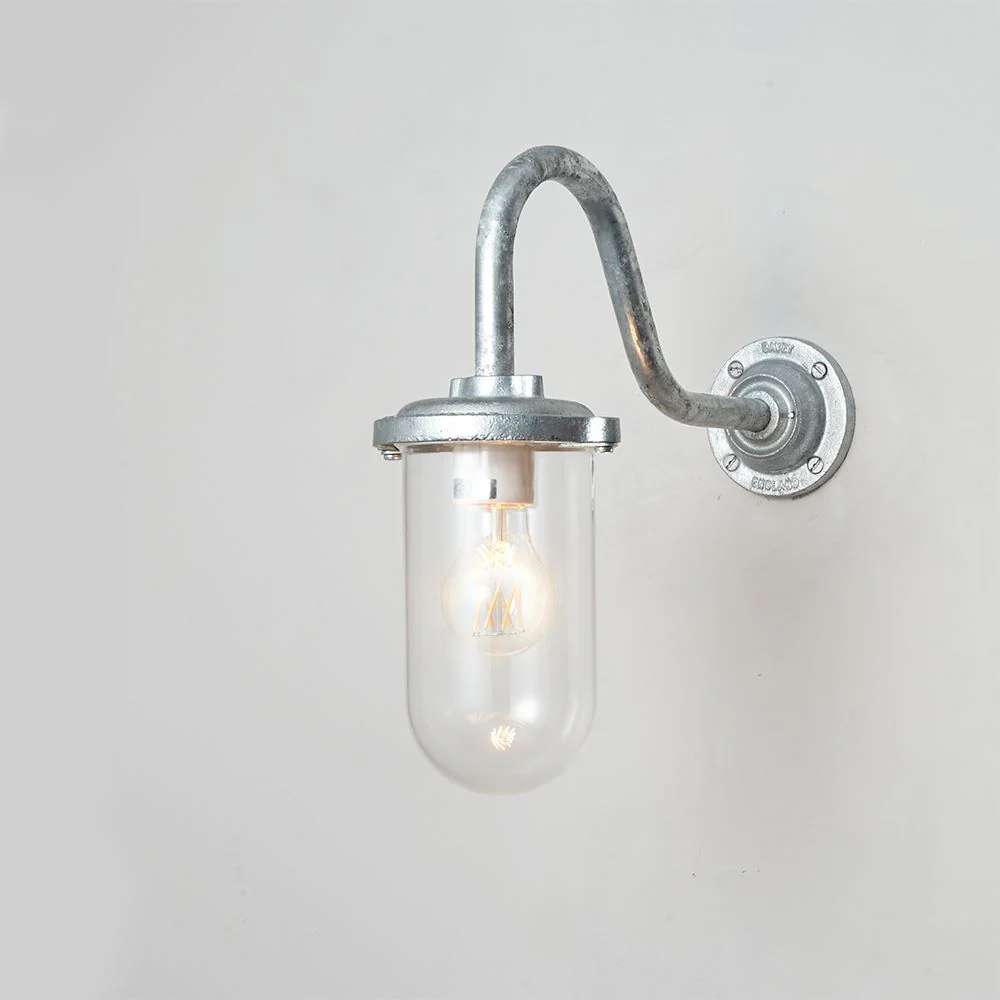 Davey Bracket Wall Light - Image 3