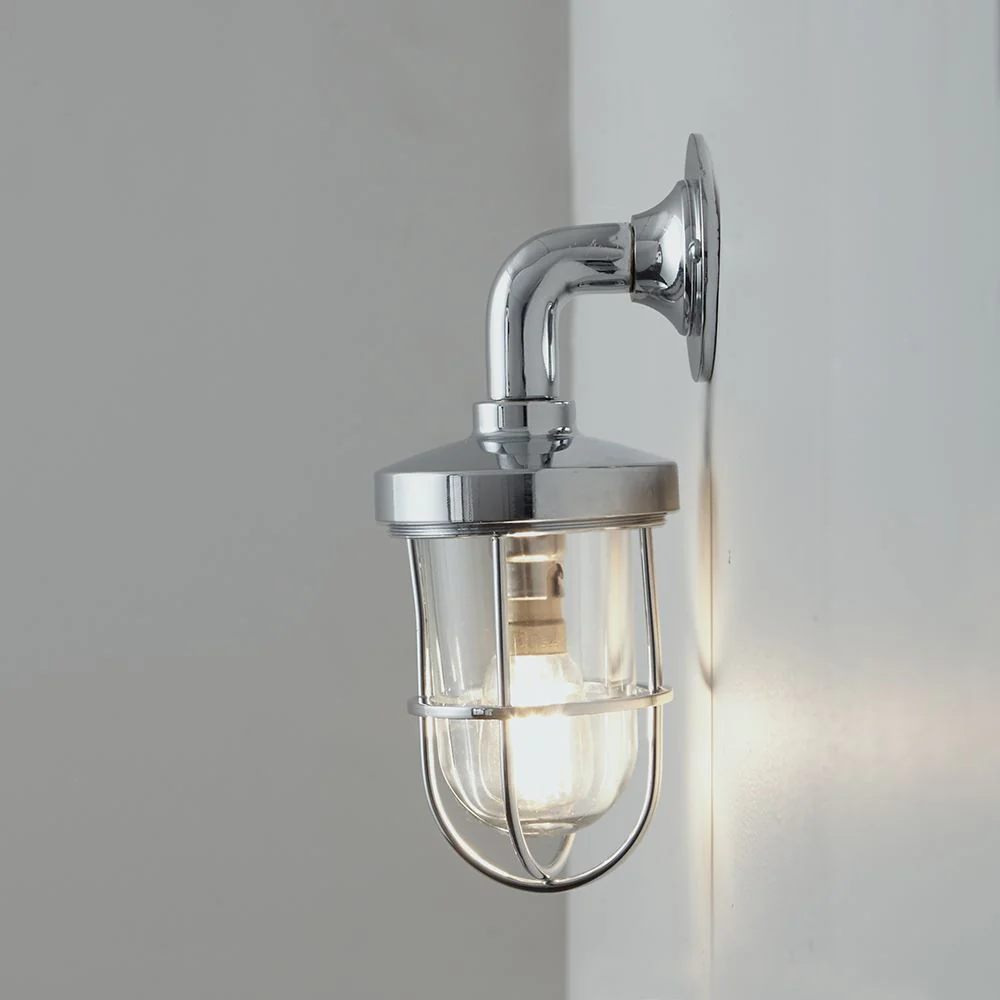 Davey Miniature Ship's Well Glass Wall Light - Image 6