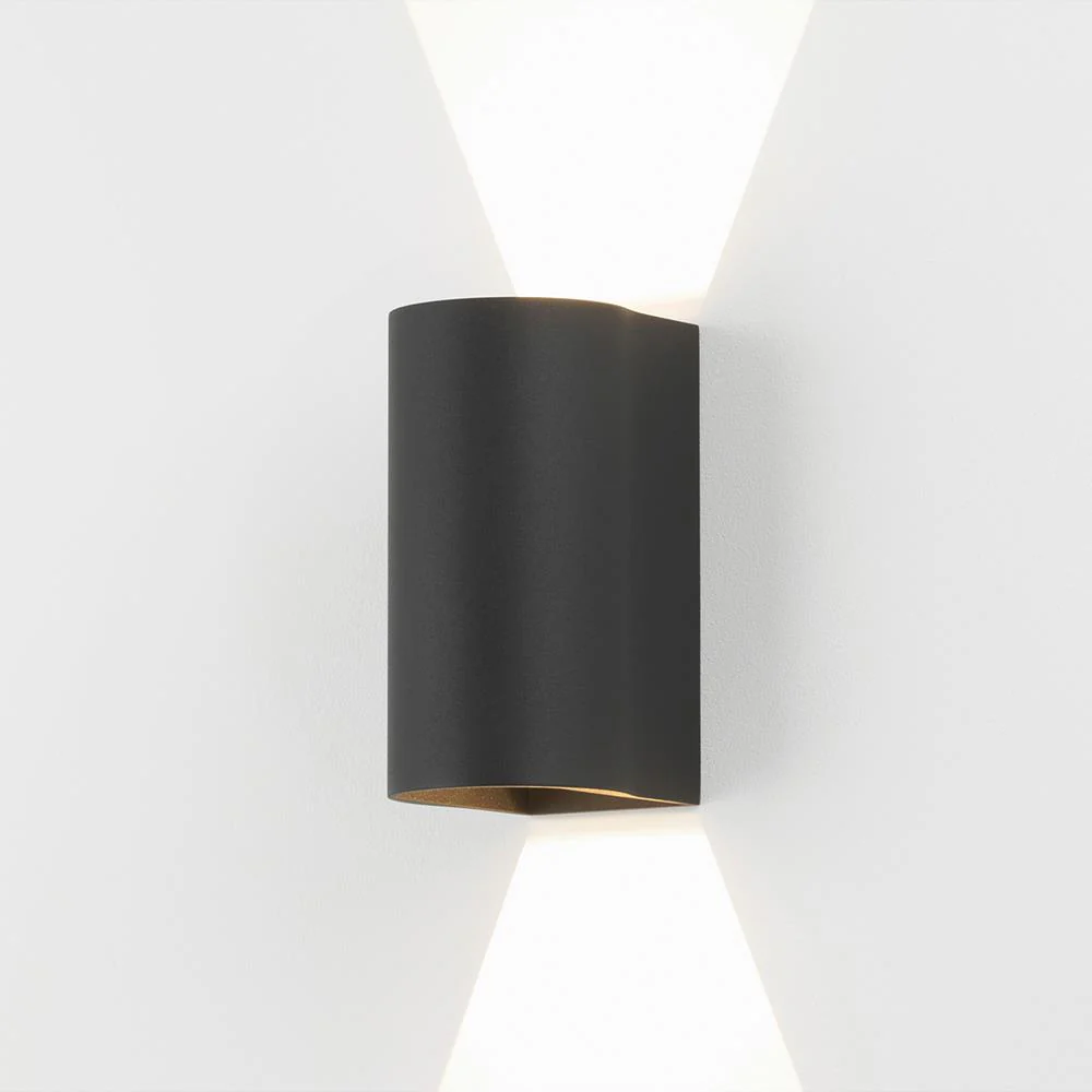 Dunbar wall light - Image 4