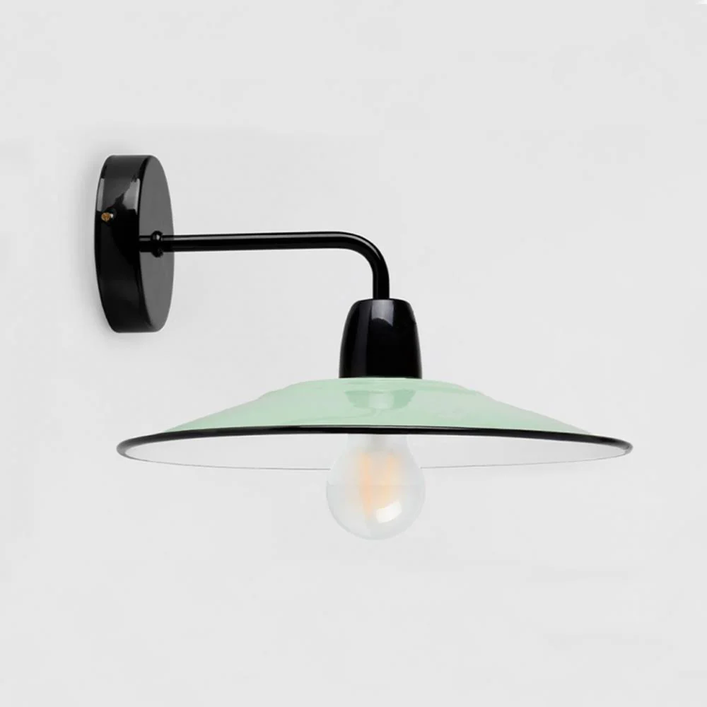 Enamelled Wall Light - Image 5