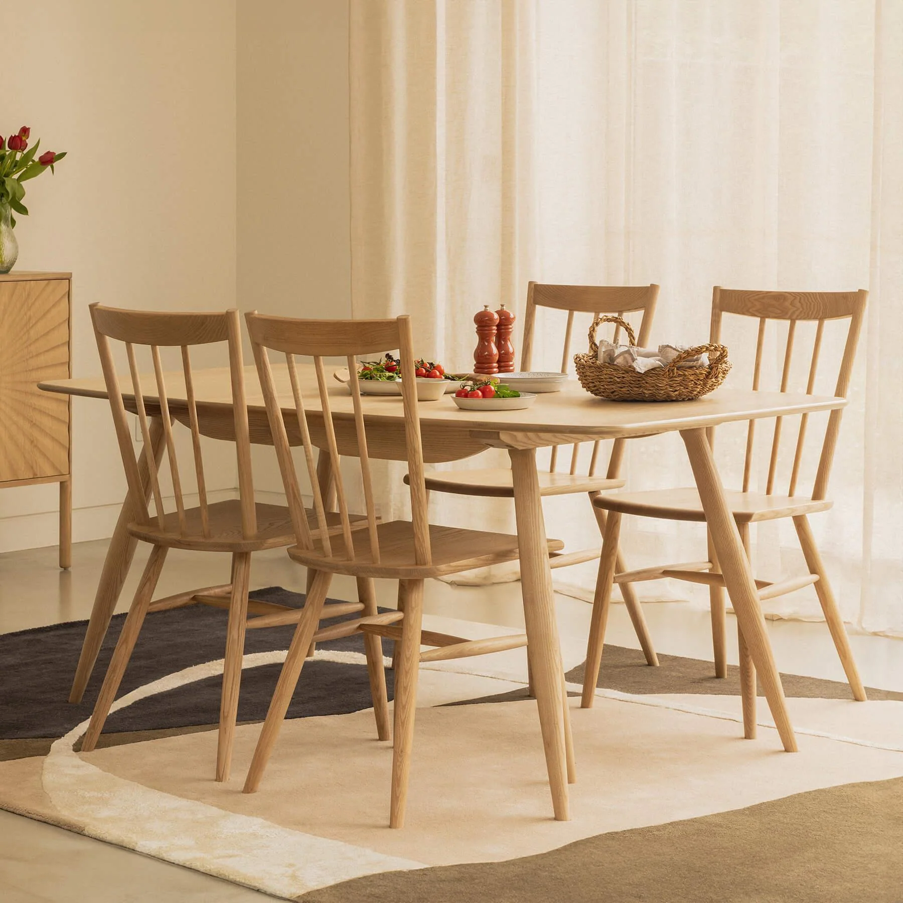 Ercol Farmile Small Extendable Dining Table - Image 3