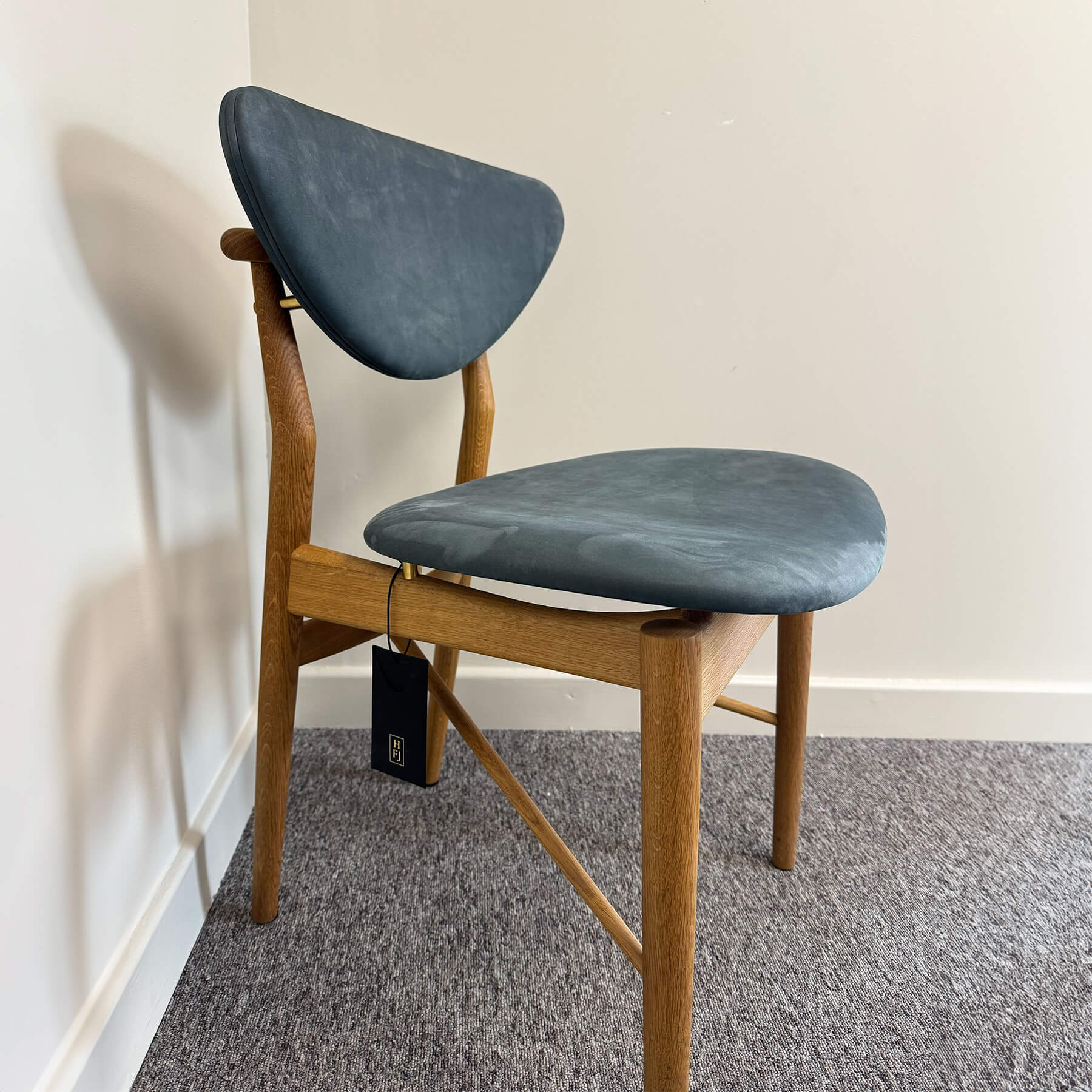 Ex-Display Finn Juhl The 108 Chair in Dark Oiled Oak - Stolz Velvet **STORE COLLECTION ONLY** - Image 2