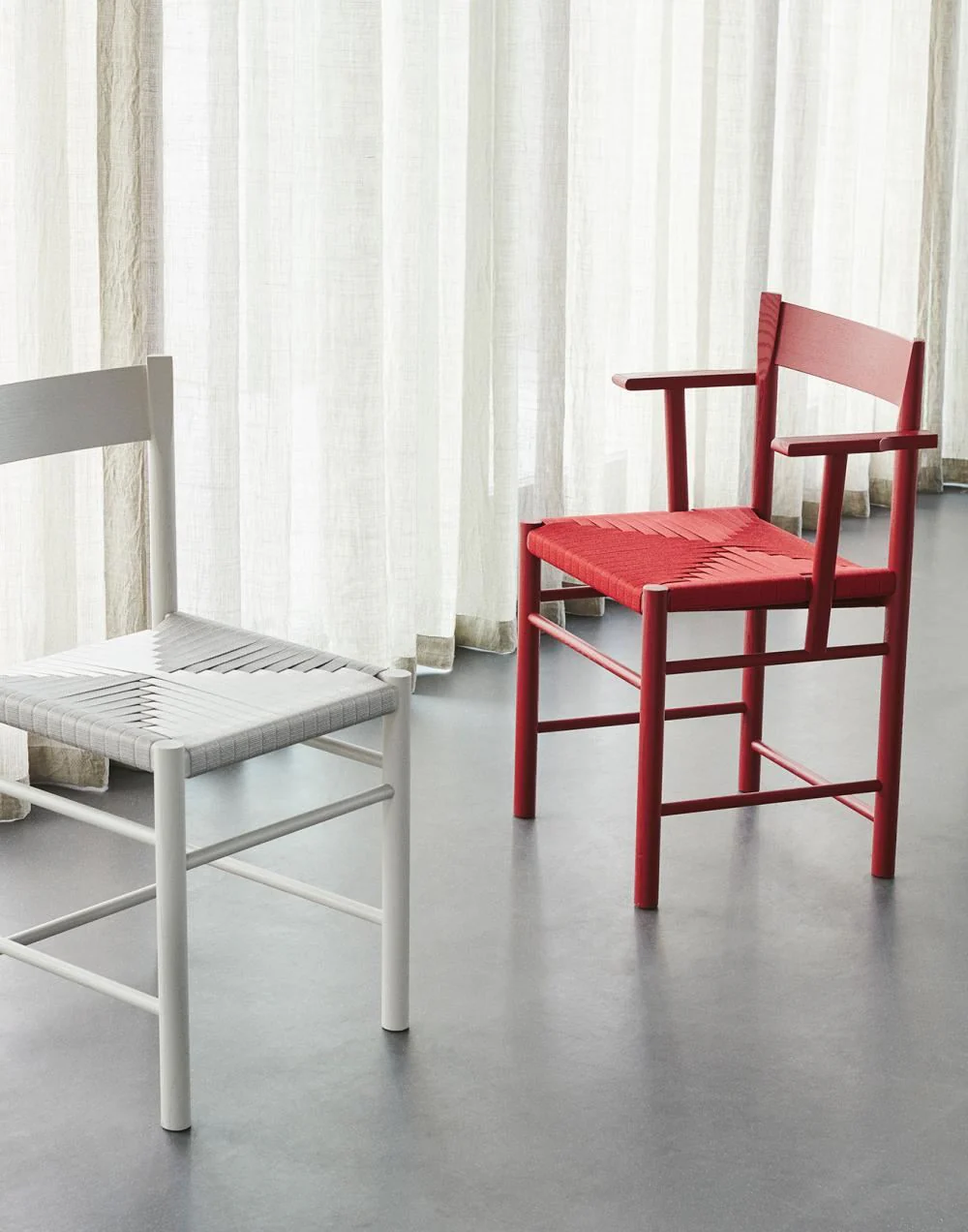 F dining chair - Image 3