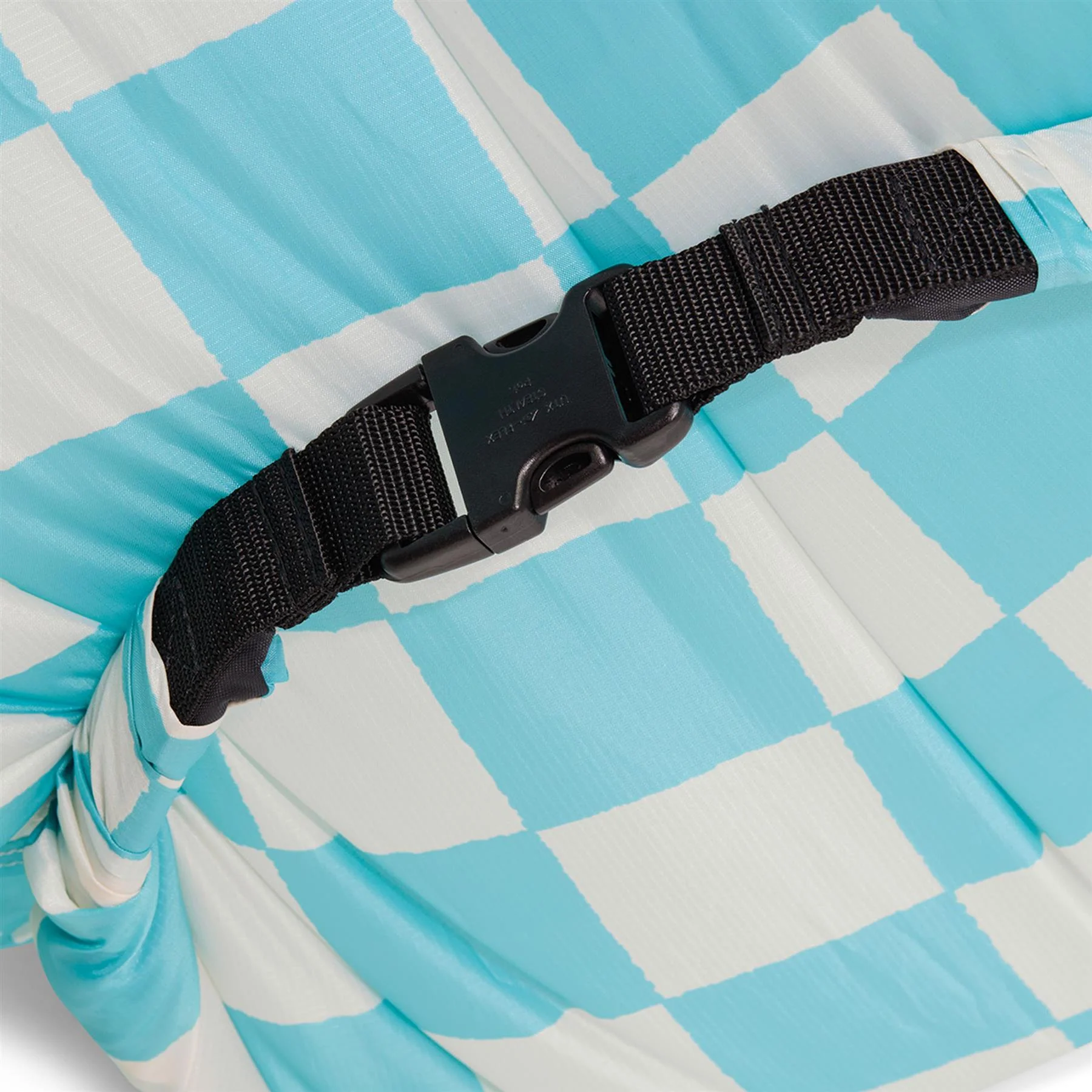 Fatboy Lamzac L Inflatable Outdoor Air Lounger - Image 4