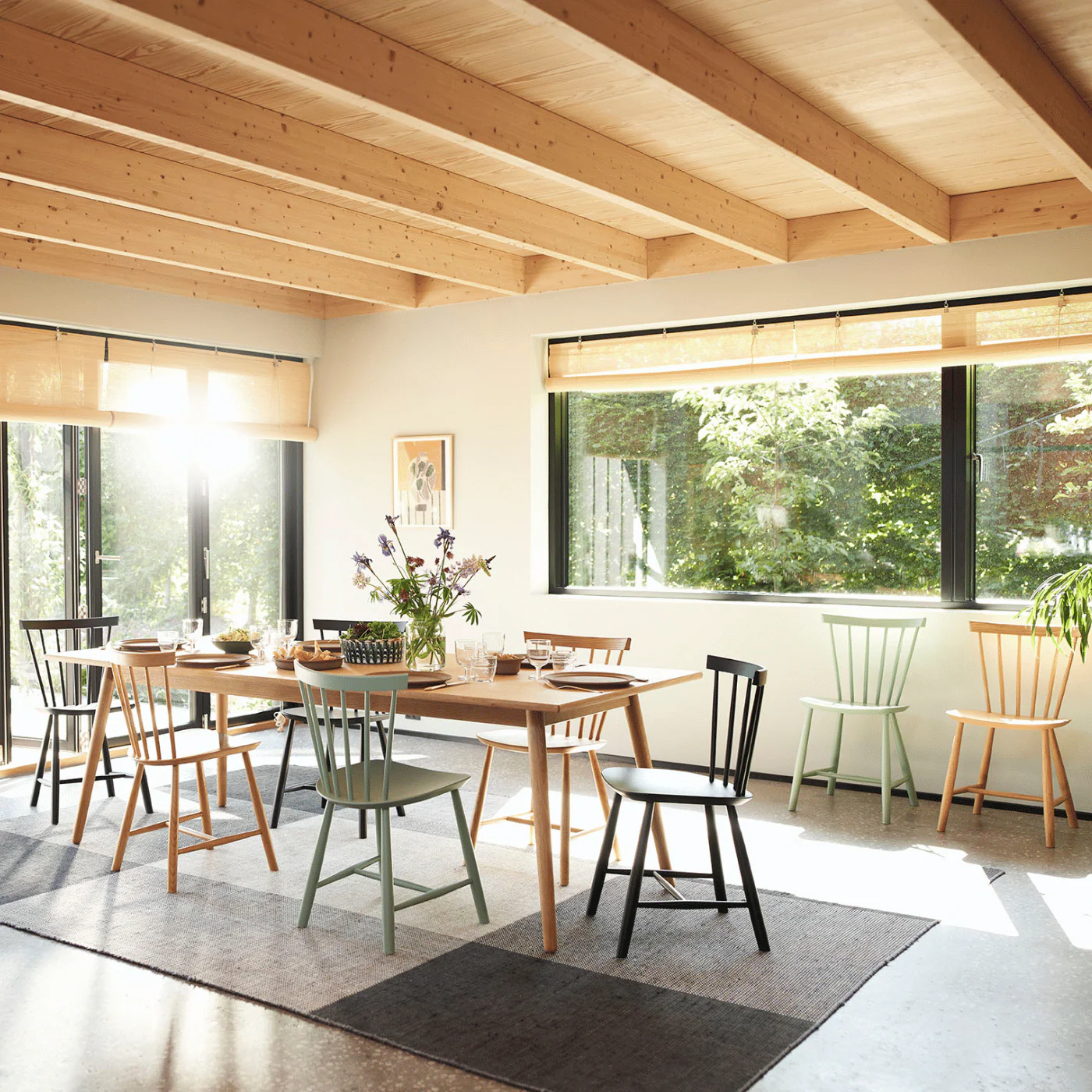FDB Mobler Large Family Dining Table Set