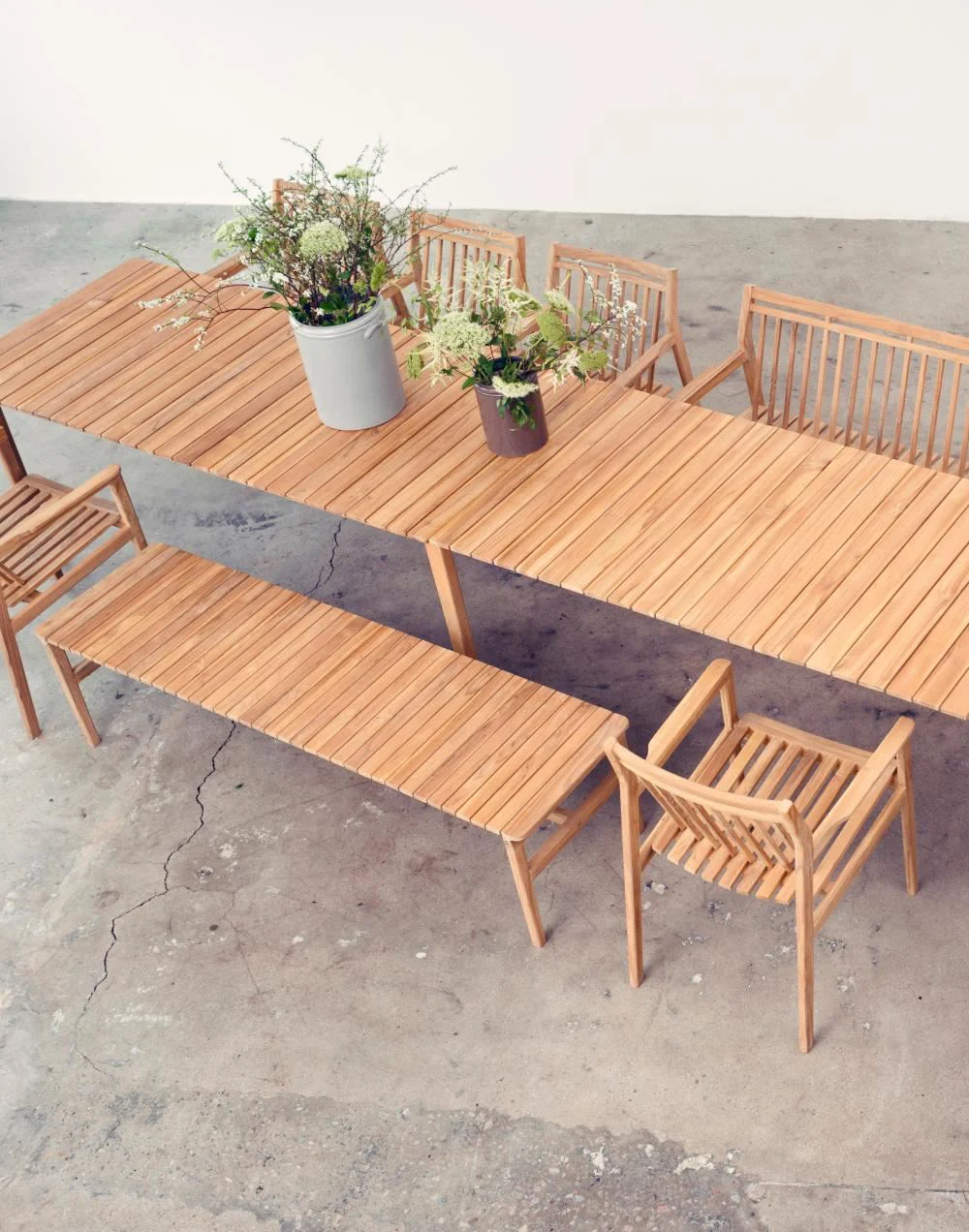FDB Mobler M10 Sammen Garden Bench - Image 3