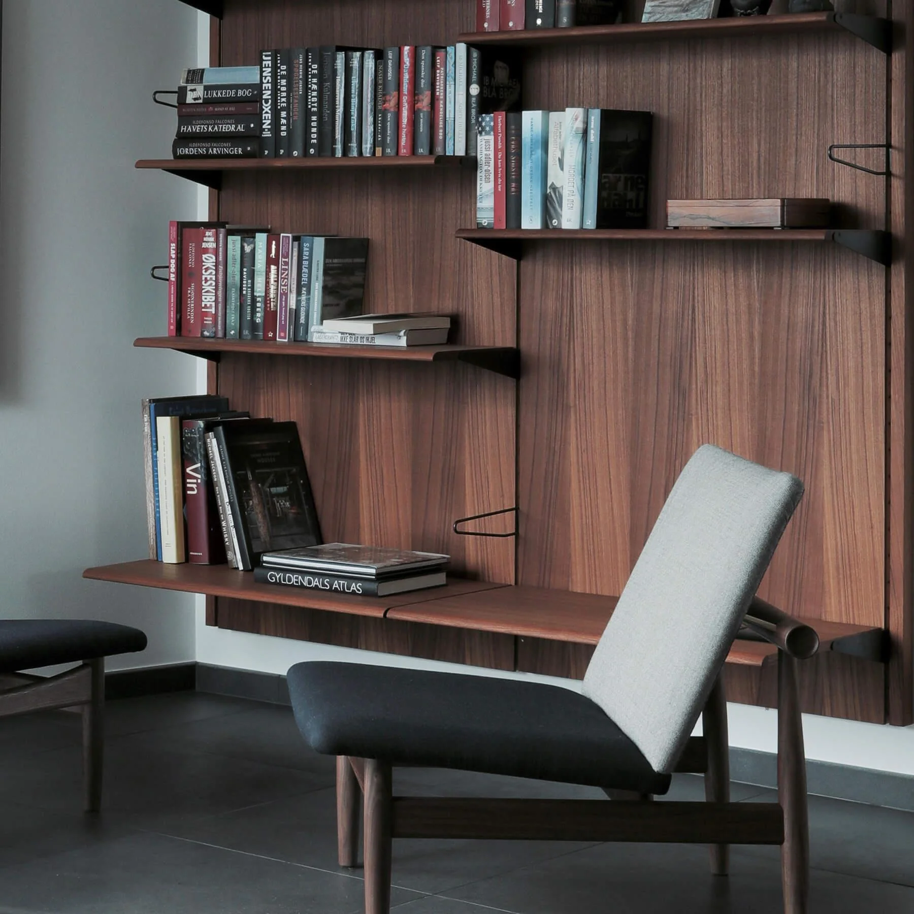 Finn Juhl Panel System - Configuration 2A - Image 3