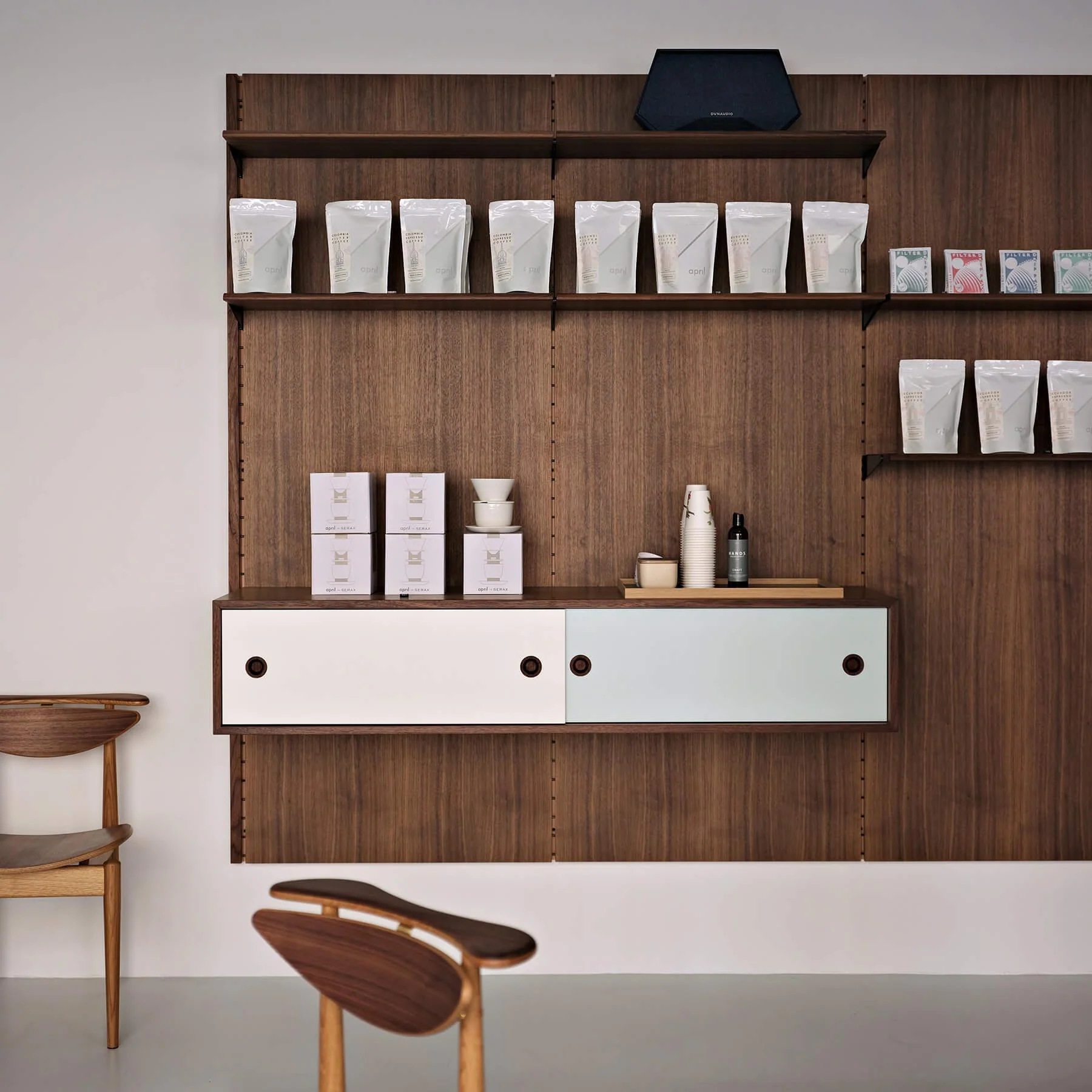 Finn Juhl Panel System - Configuration 3B - Image 3