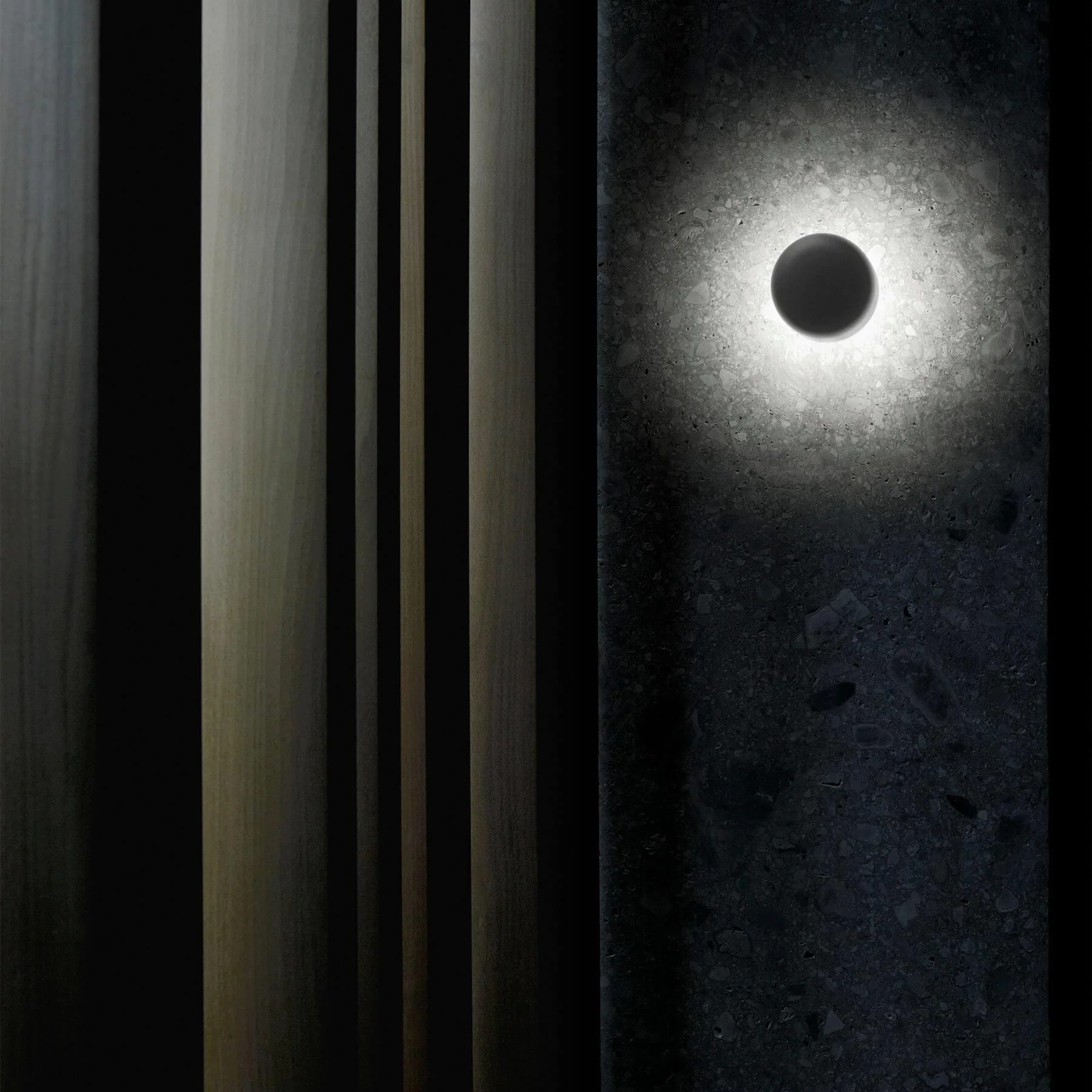 Flos Bellhop Outdoor Wall Light - Image 2