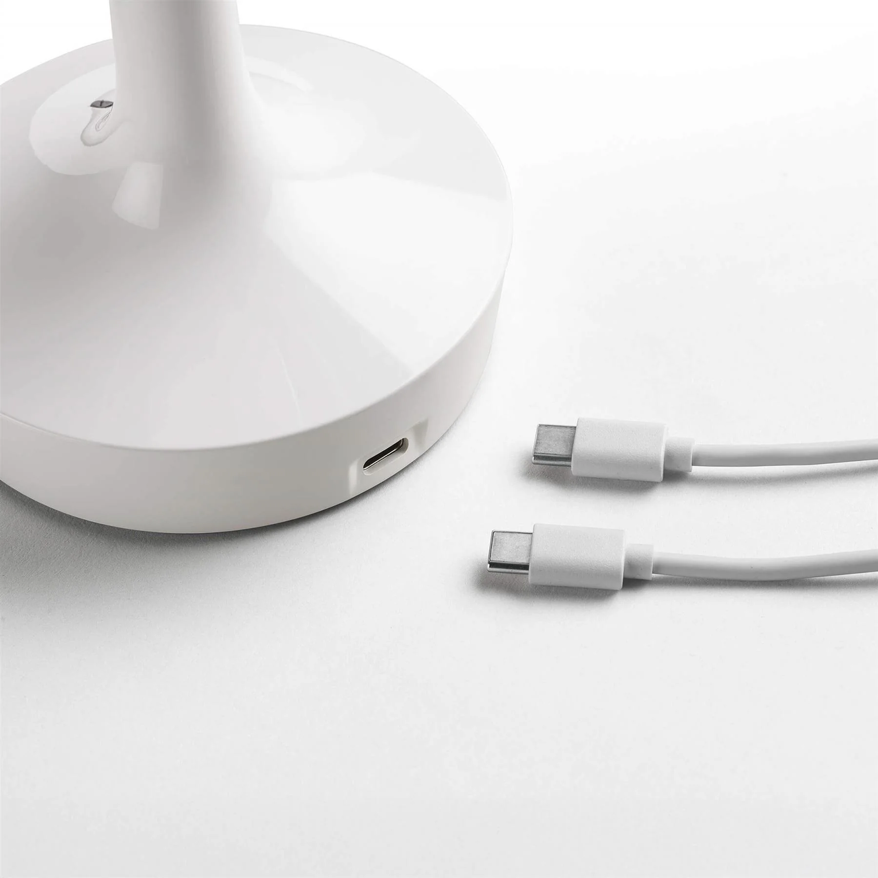 Flos Bon Jour Unplugged Portable Rechargeable Lamp - Image 7