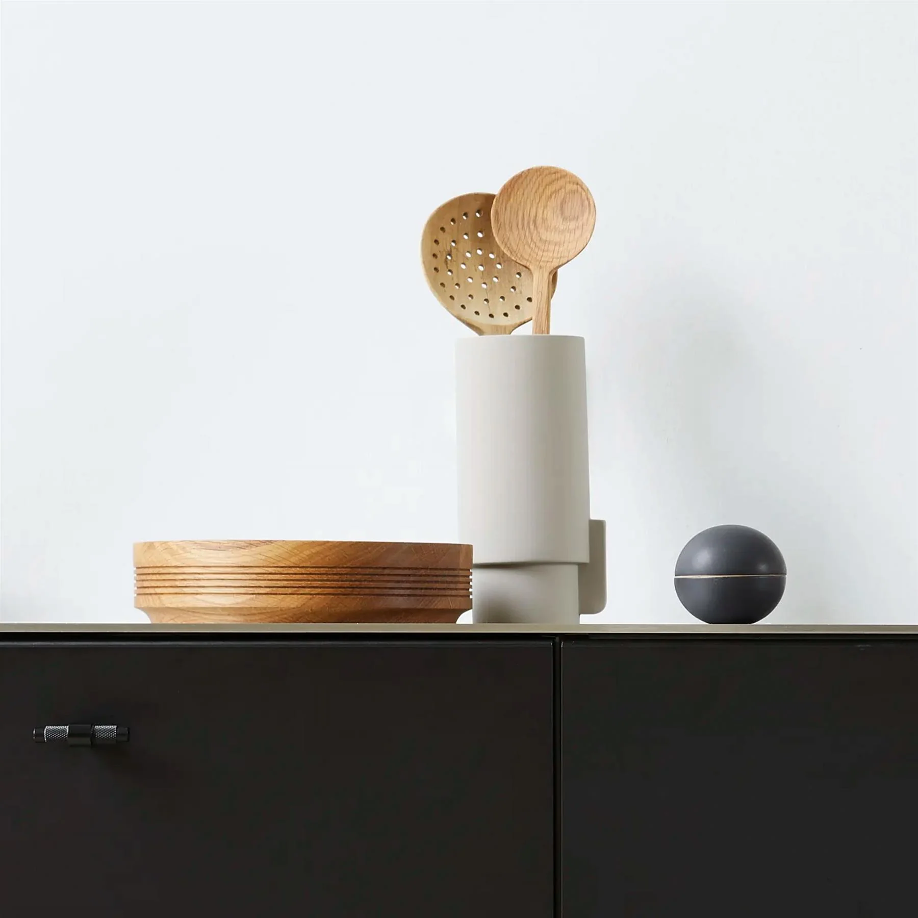 Form & Refine Section Wooden Bowl - Image 3