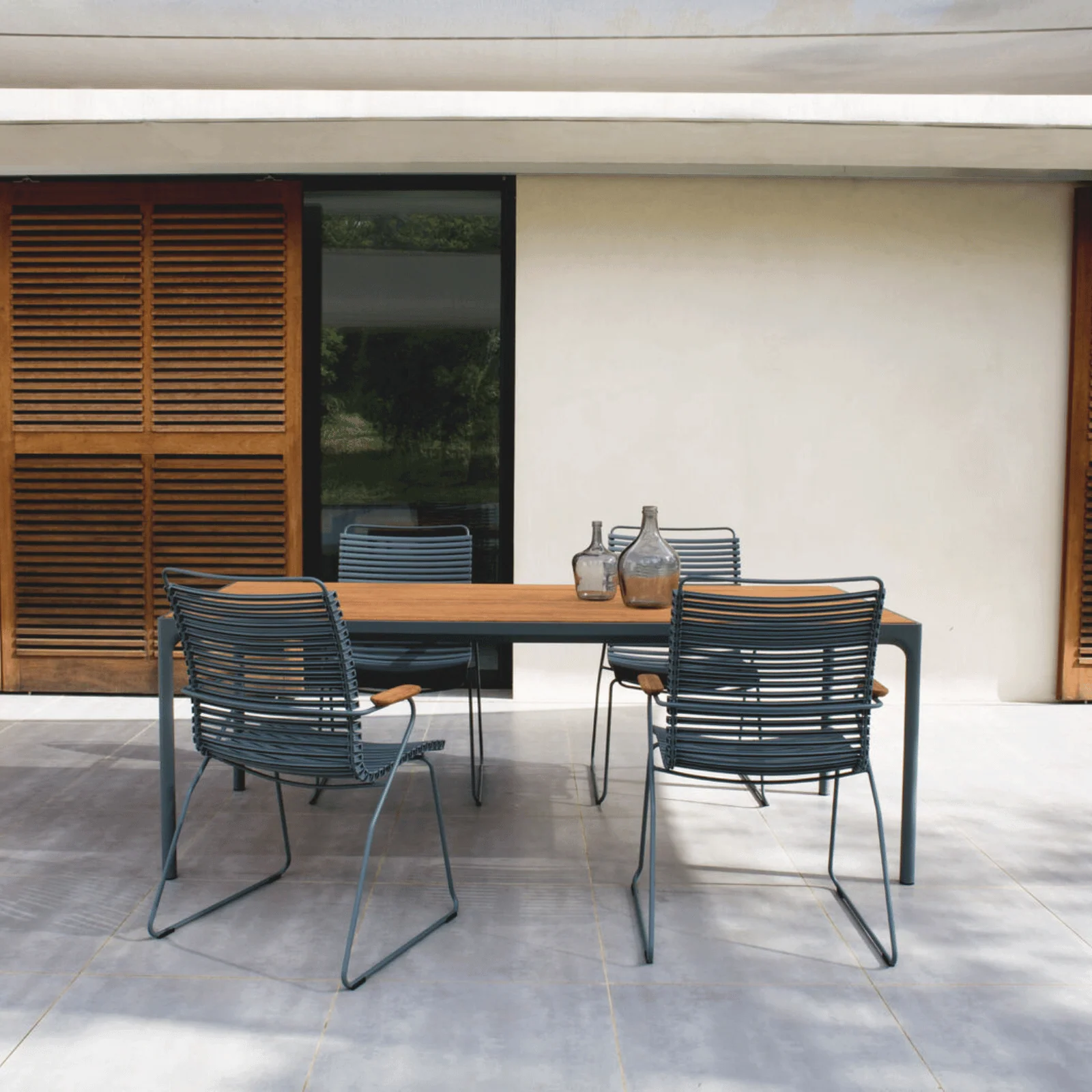 HOUE Four Garden Table - Image 4