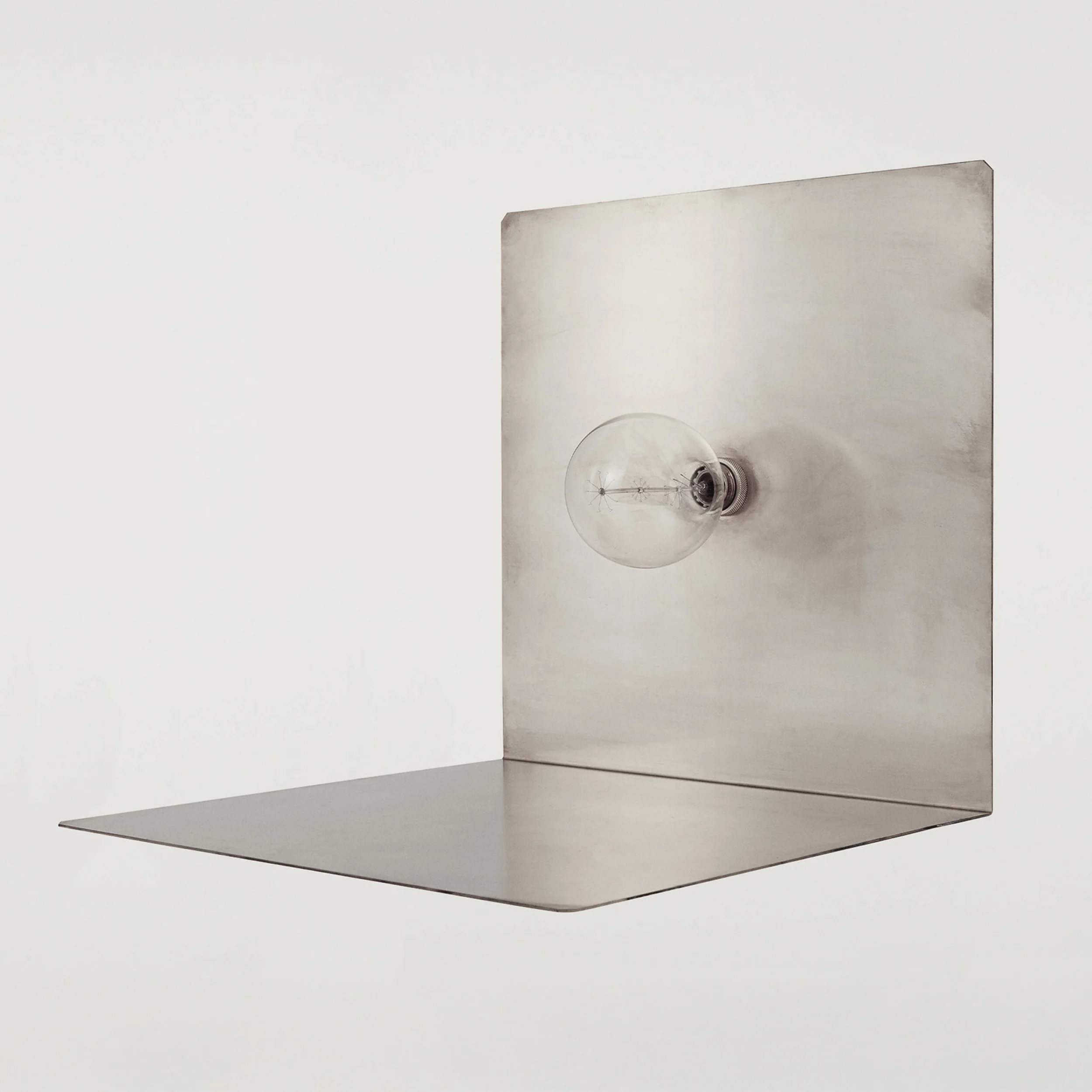 Frama 90° Floor Lamp - Image 6