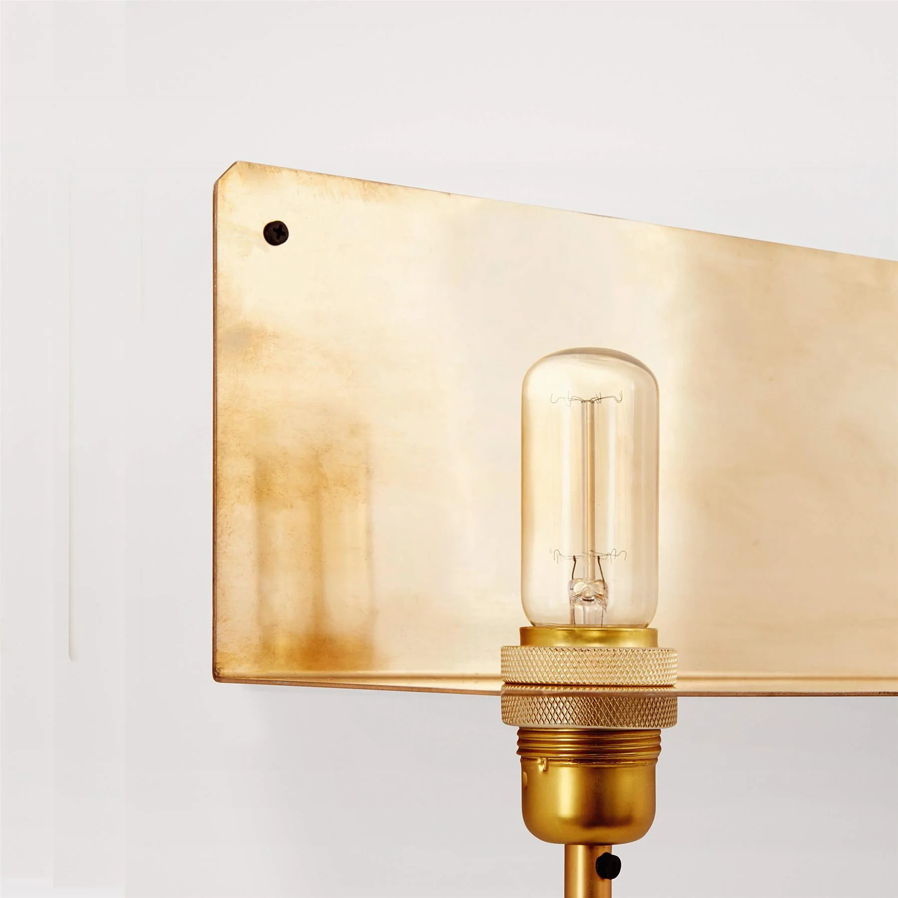 Frama 90° Wall Light - Image 6
