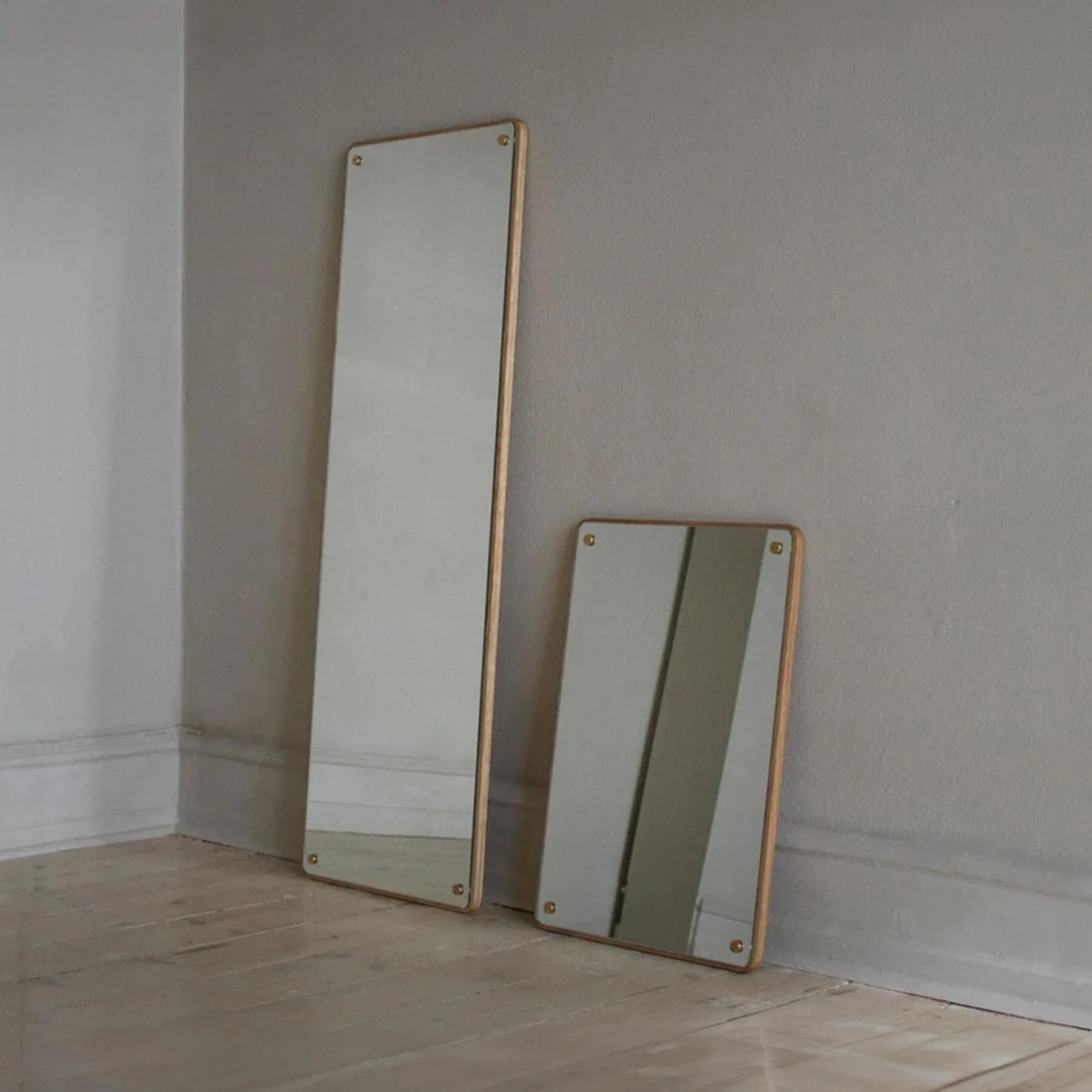 Frama Rectangular Mirror - Image 2