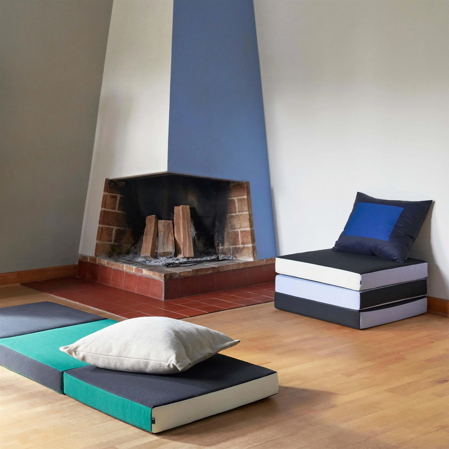 HAY 3 Fold Mattress - Image 2
