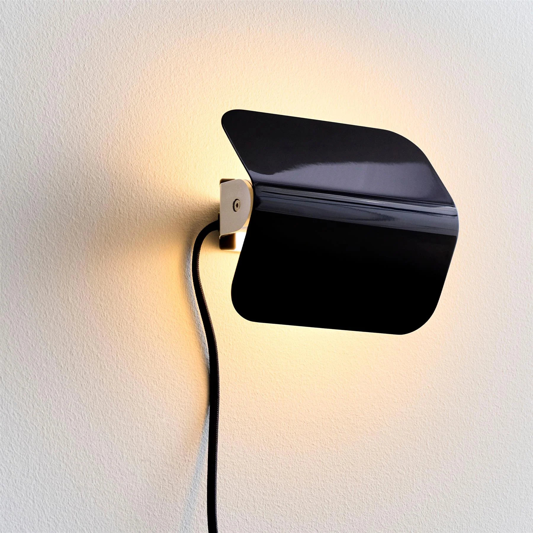 HAY Apex Wall Light - Image 2