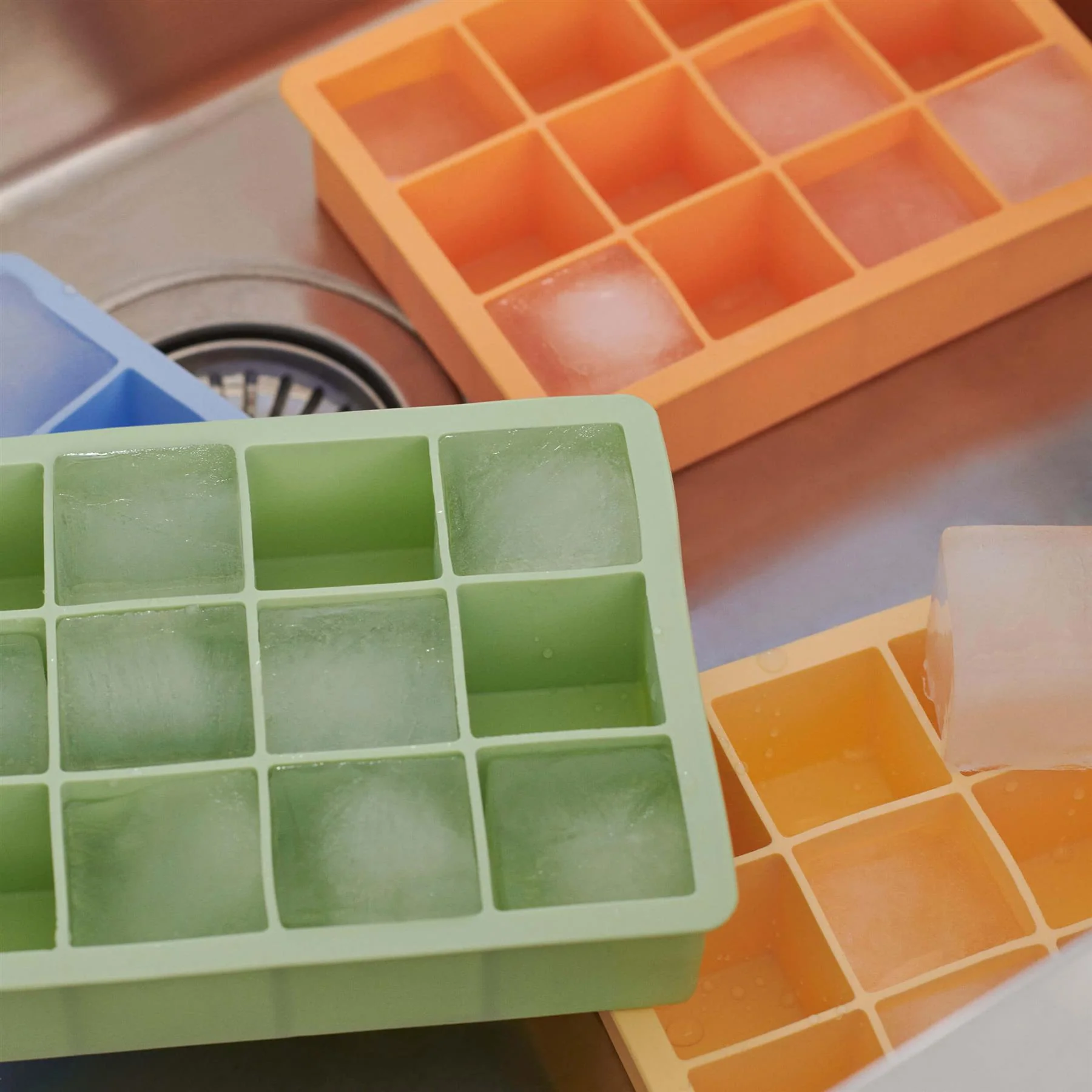 HAY Ice Cube Tray - Image 2