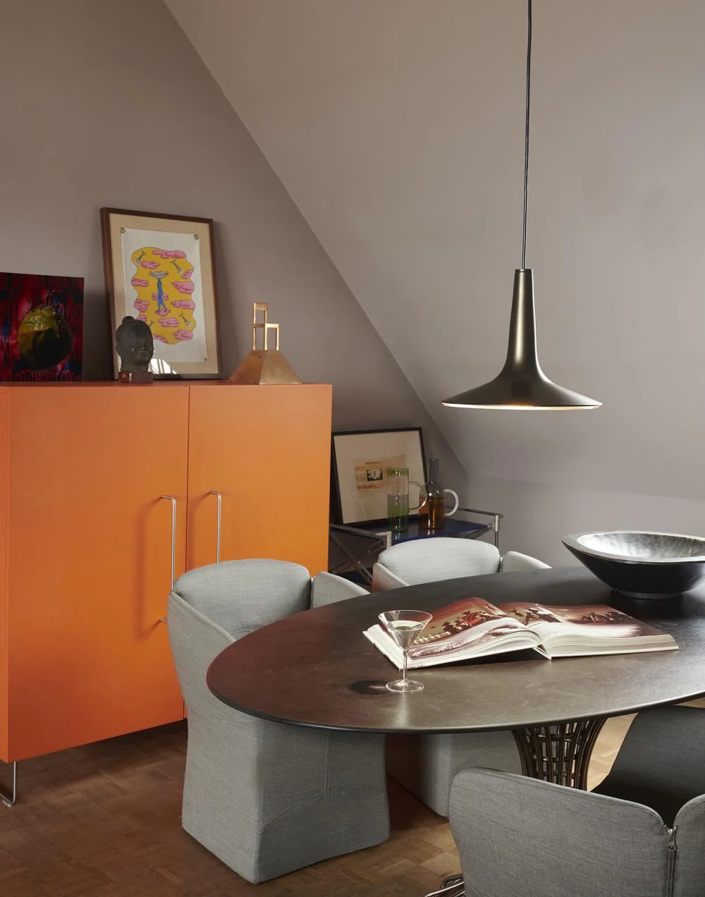 Oluce Kin Pendant Light - Image 2