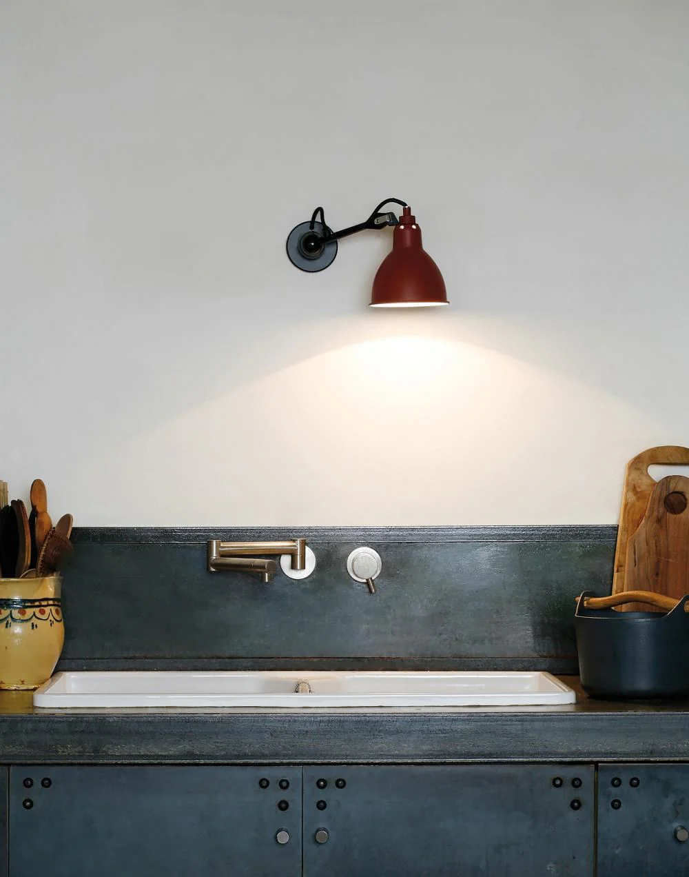 Lampe Gras 304 Small Wall Light - Black Arm - Image 2