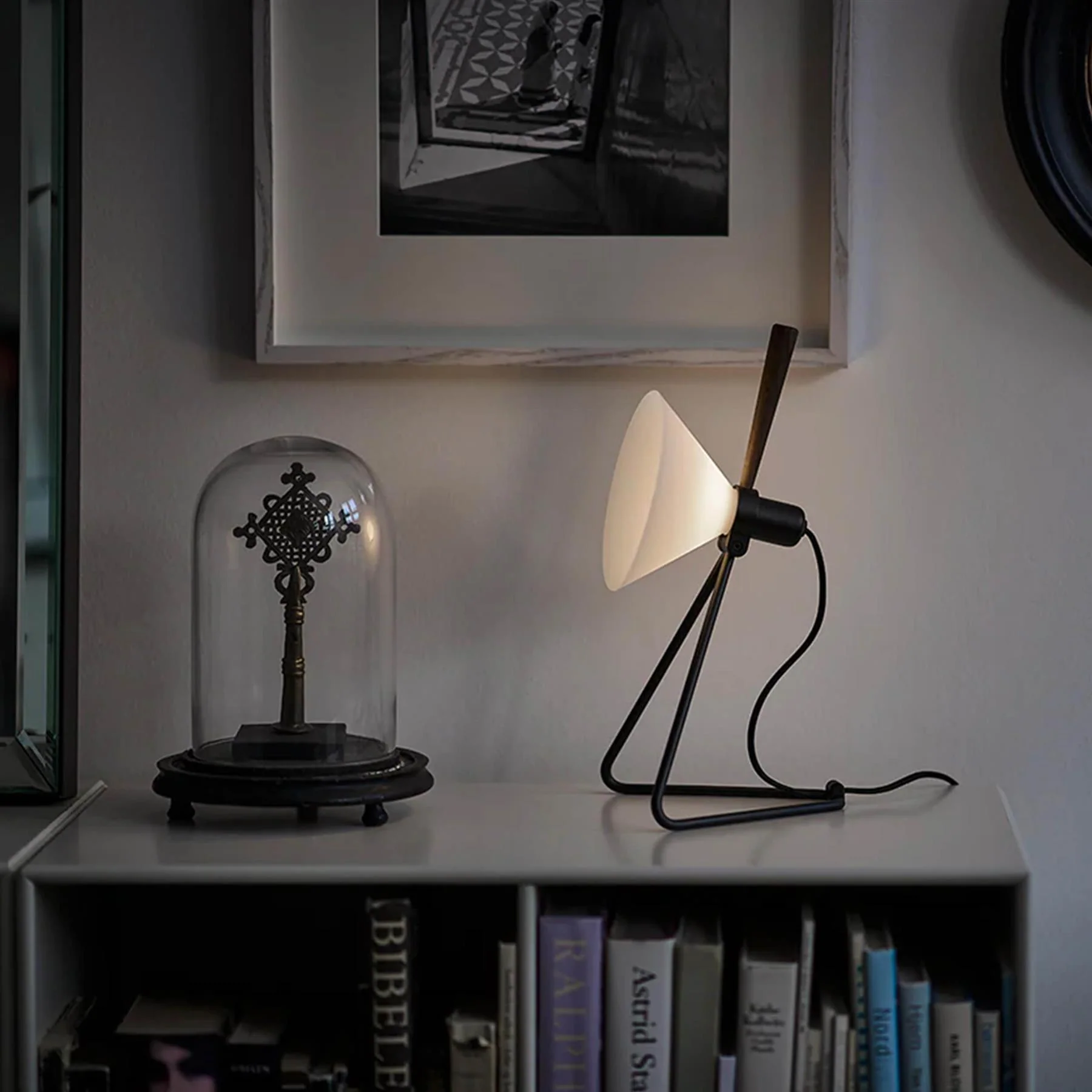 Le Klint 356 Spot Table Lamp - Image 2
