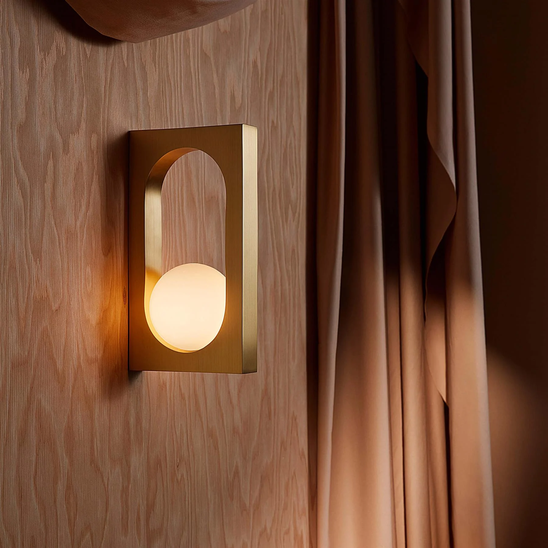 Lee Broom Mythos Wall Light - Image 3