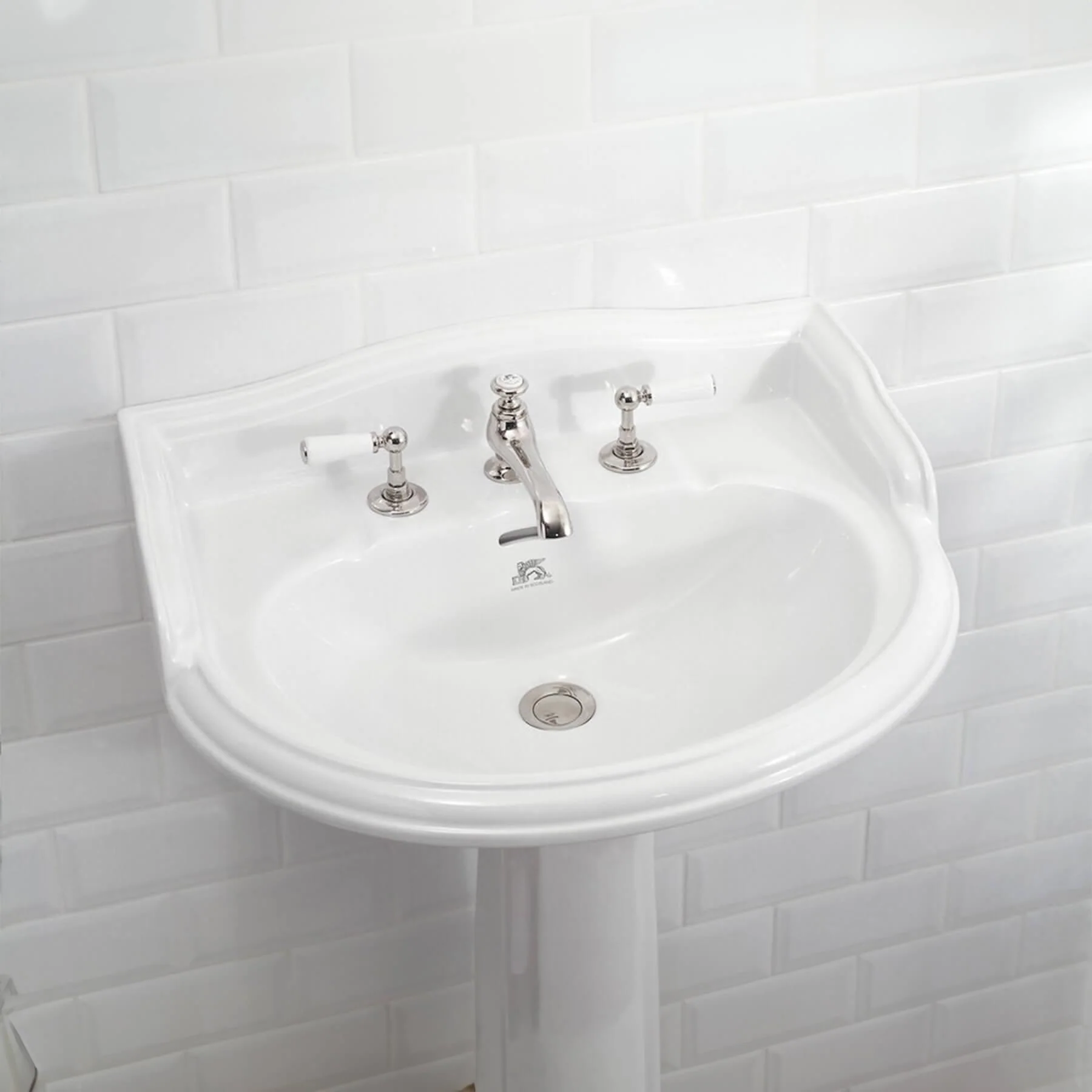 Lefroy Brooks Lissa Doon Basin - Image 2