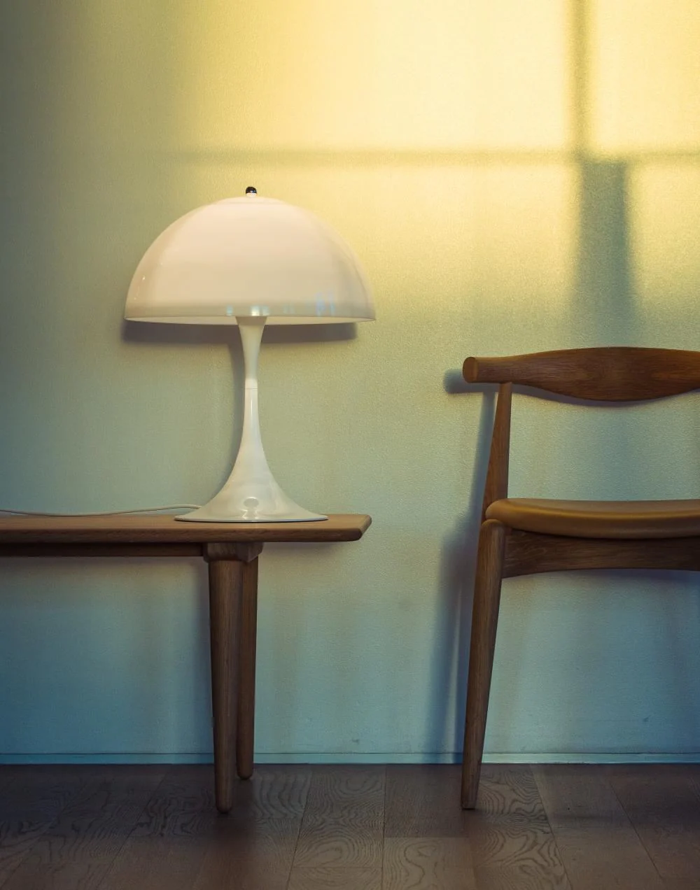 Louis Poulsen Panthella 400 Table Lamp - Image 3