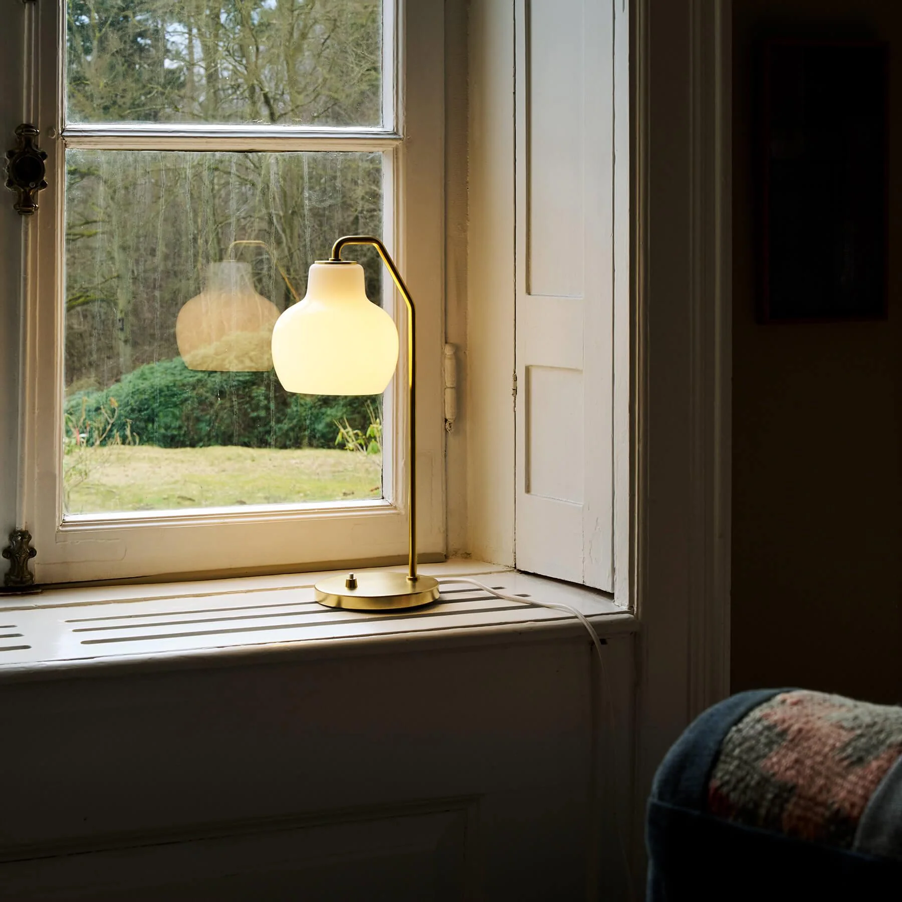Louis Poulsen VL Ring Crown Table Lamp - Image 2
