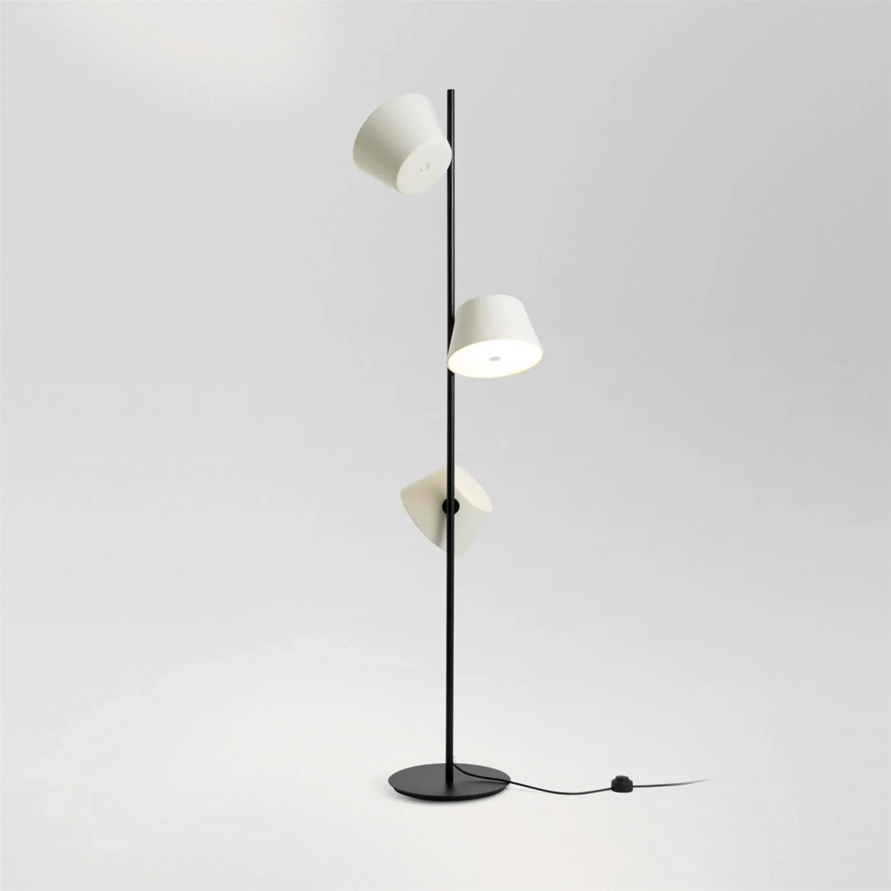 Marset Tam Tam P3 Floor Lamp - Image 4