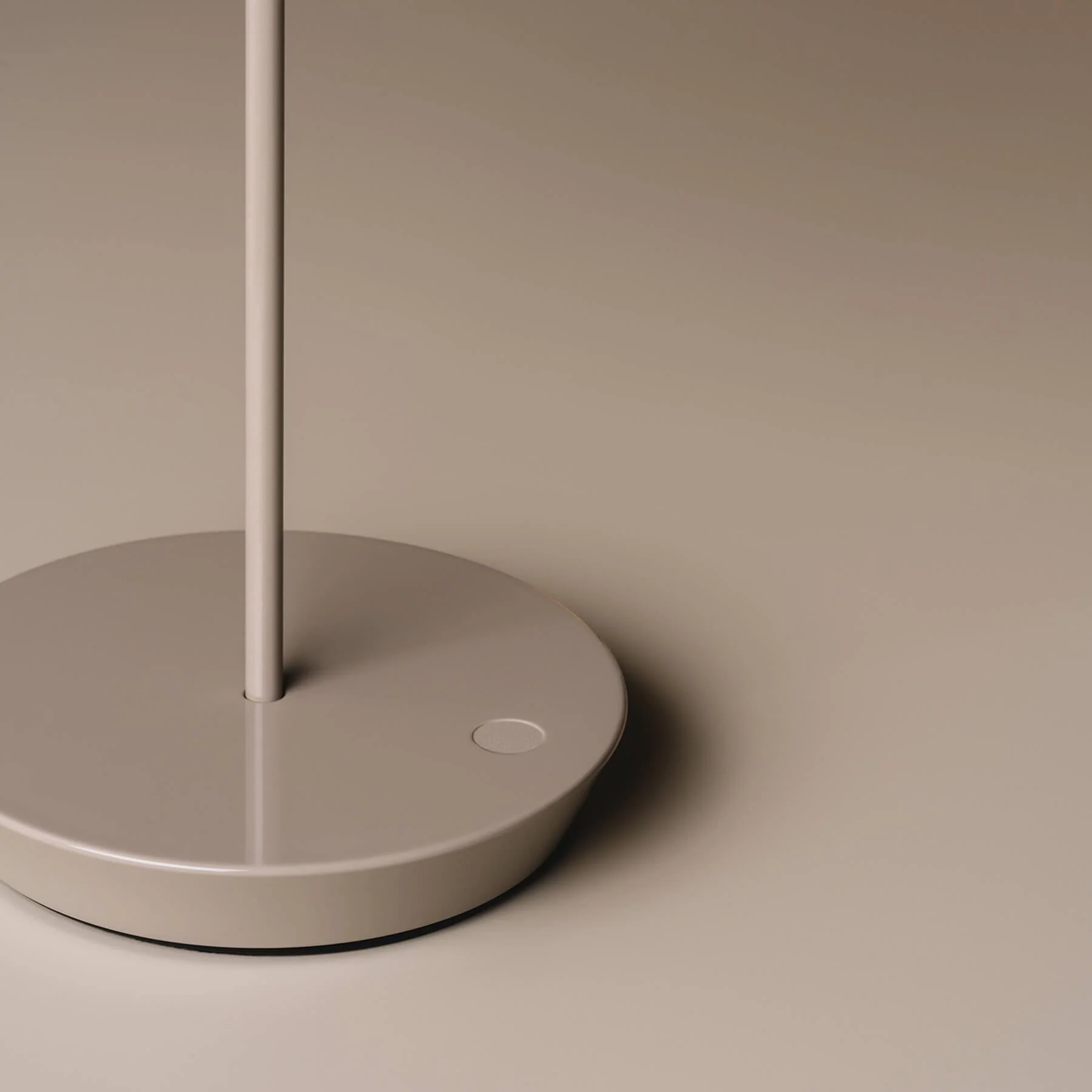 Vibia Mayfair Mini Table Lamp - Image 5
