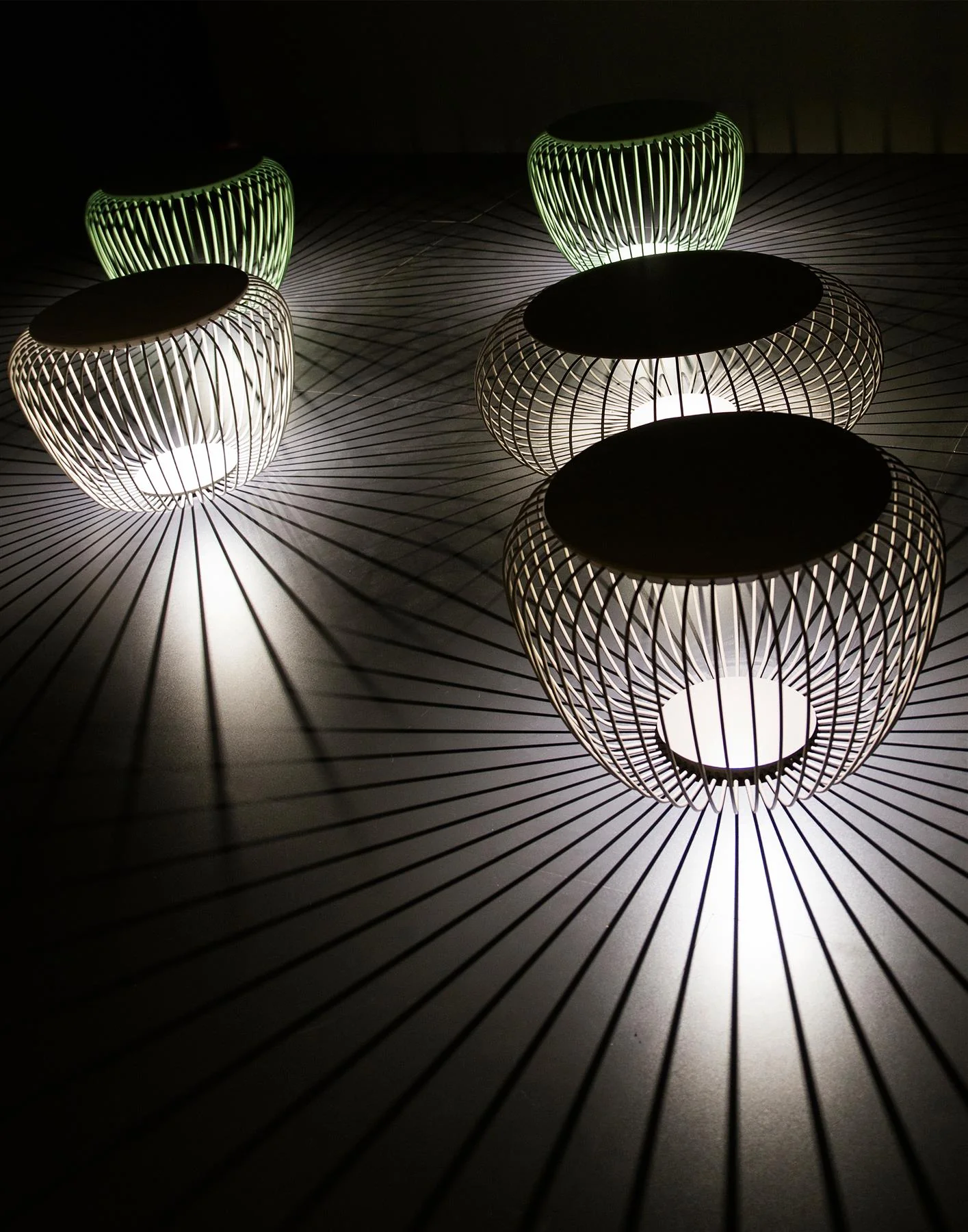 Vibia Meridiano Outdoor Floor Light - Image 4
