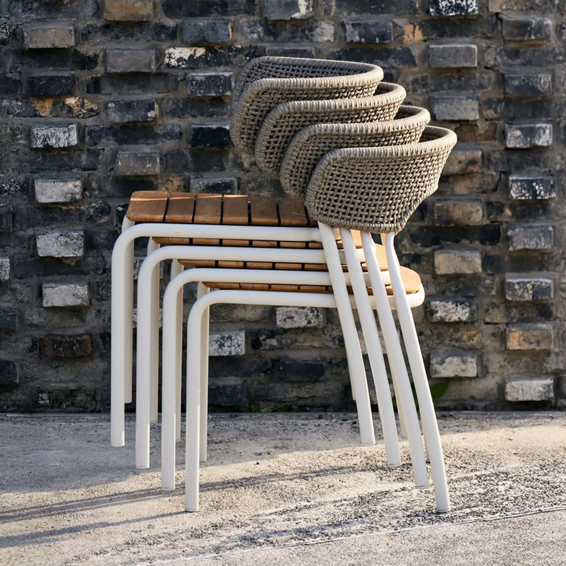Mindo 101 Outdoor Dining Chair - Image 4