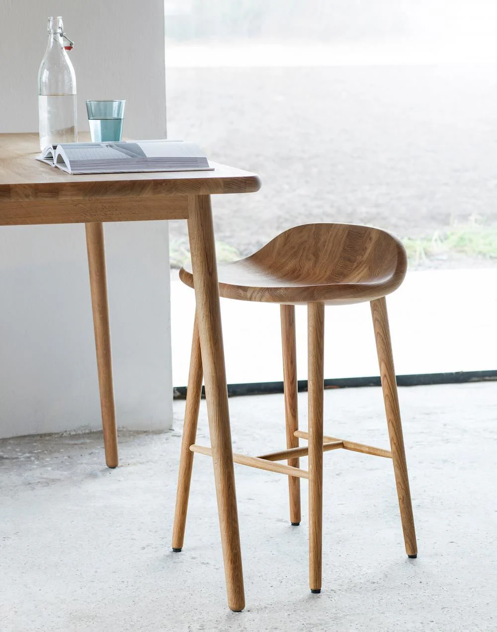 Miss Holly bar stool - Image 3
