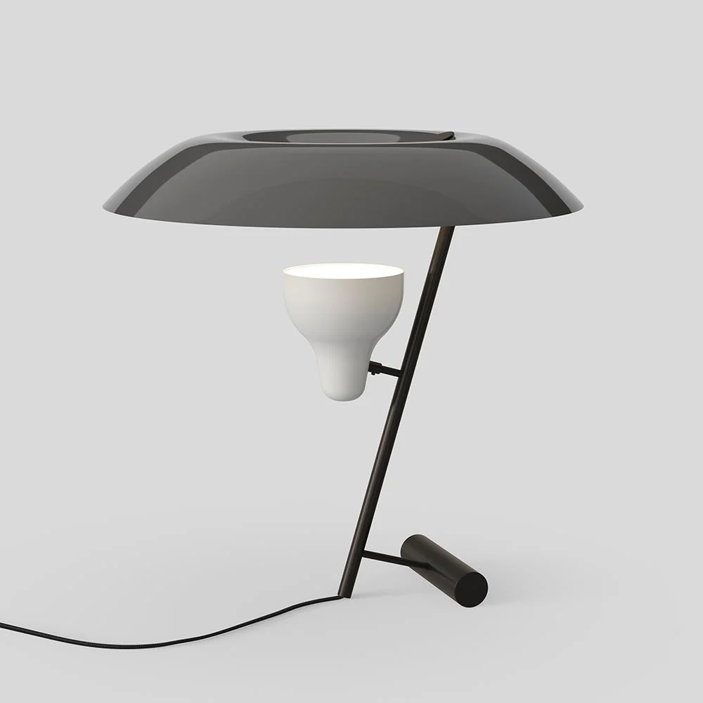 Model 548 Table Lamp - Image 3